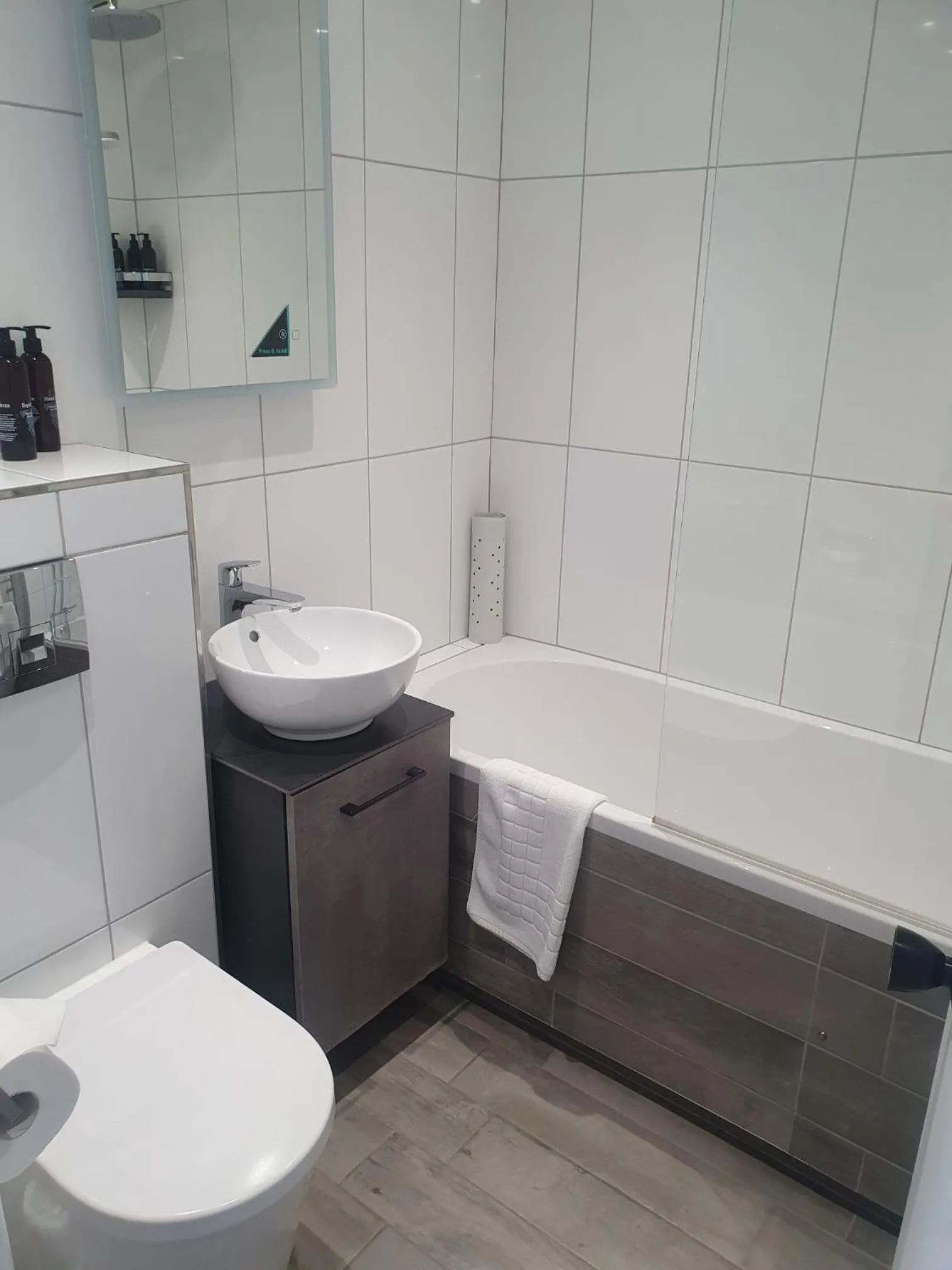 Shower in Best Western Moores Central Hotel