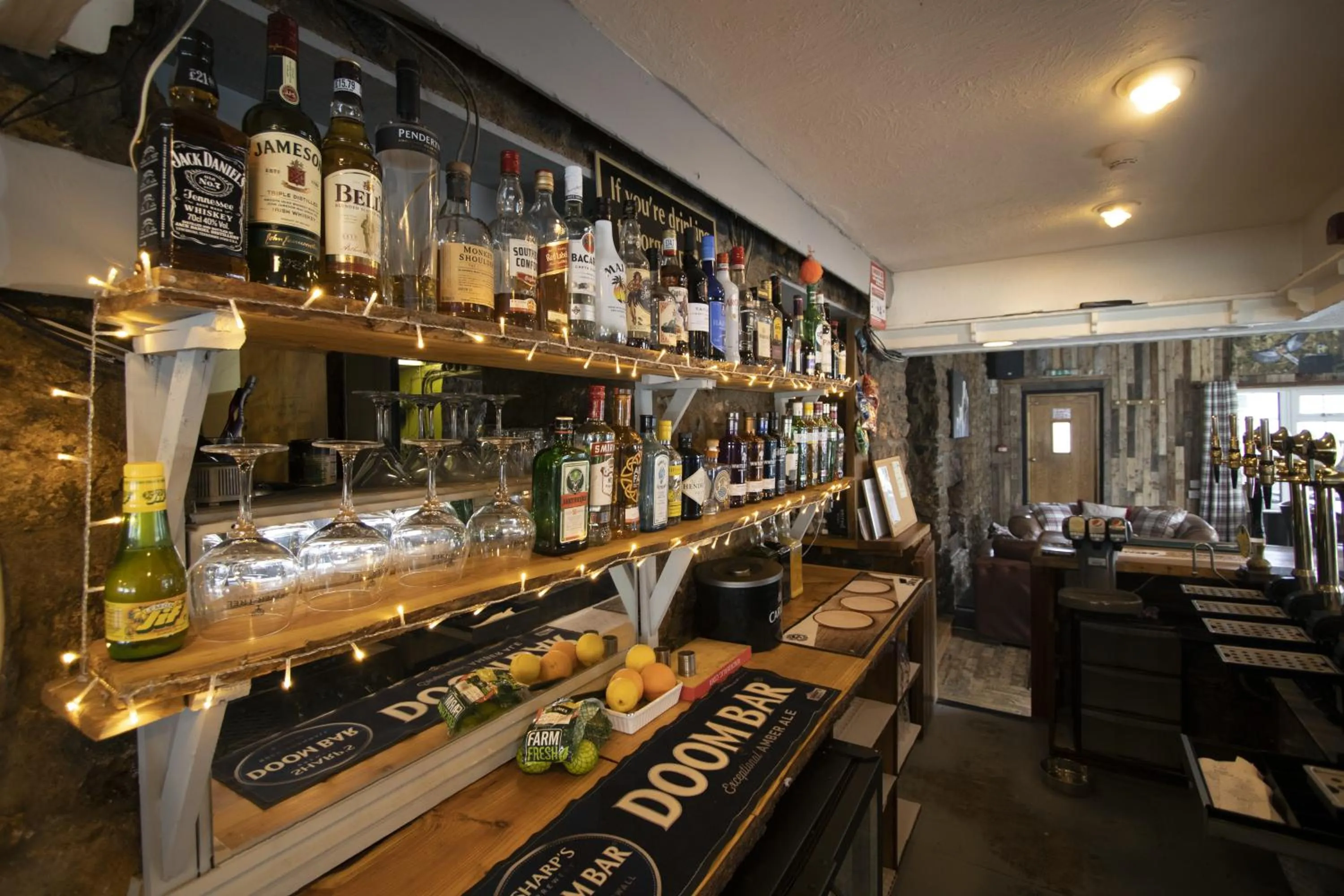 Lounge or bar in parsonage farm inn