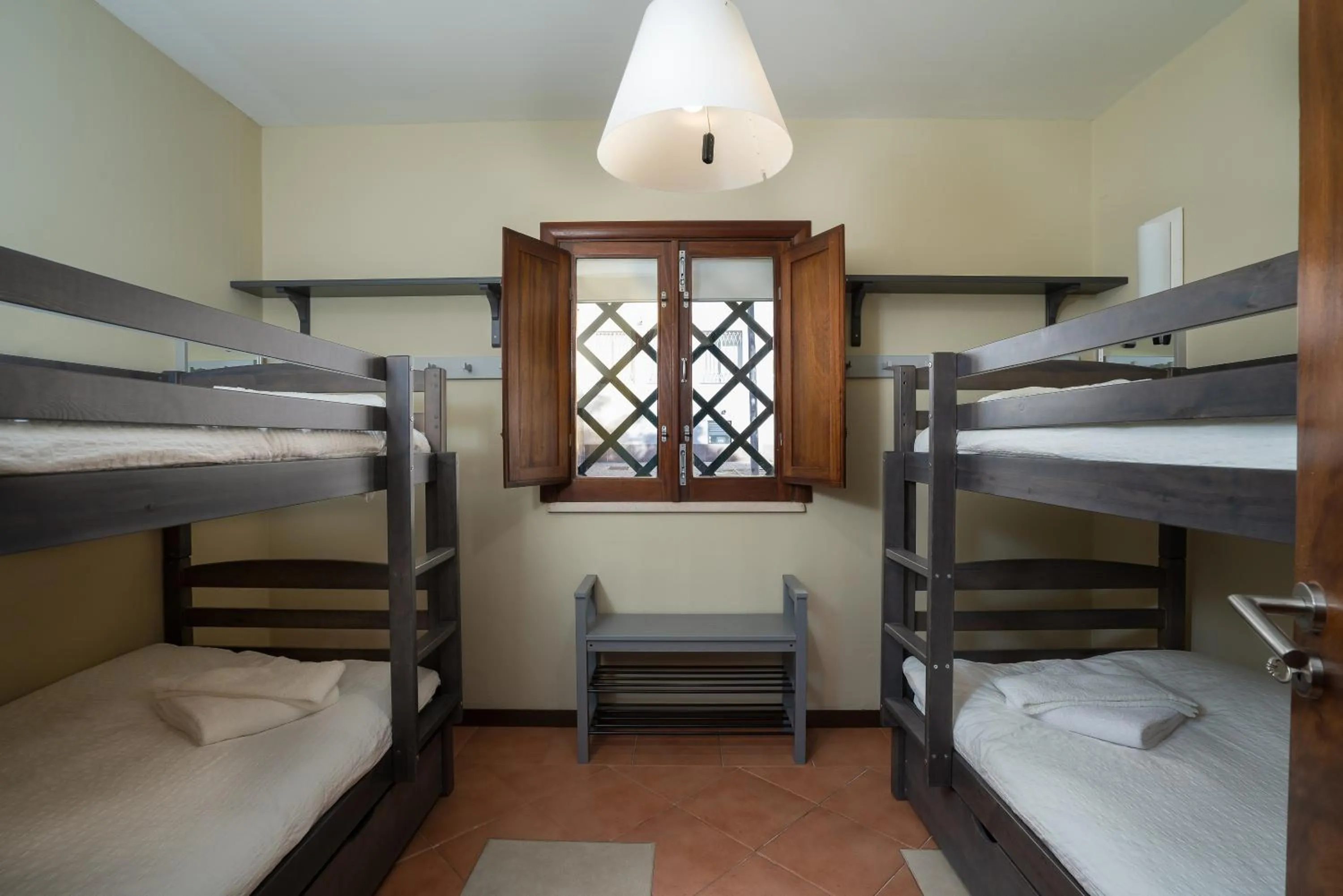 Holiday villa in elite residential area of Faro