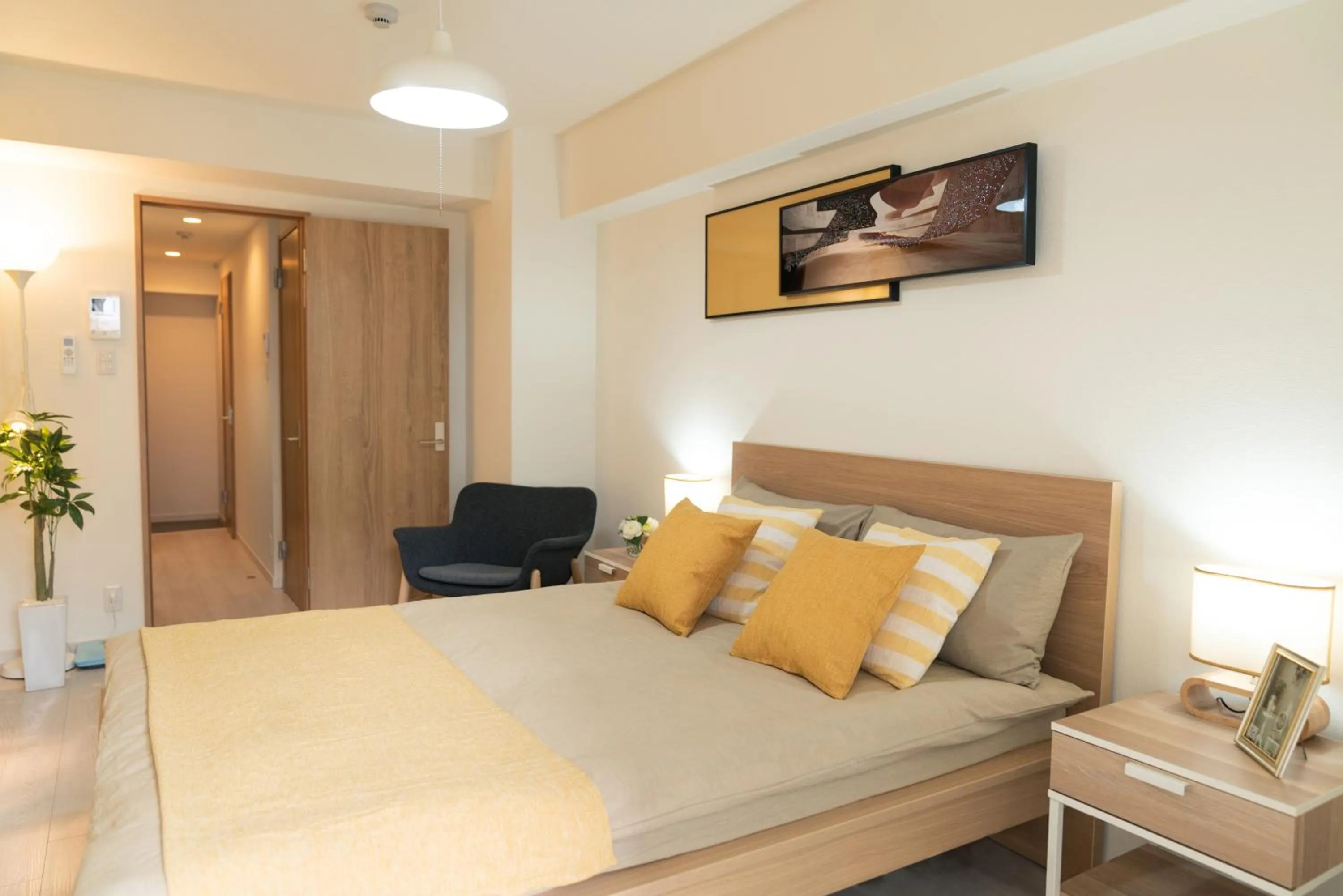 Bed in OSAKA SunShine TOWER32