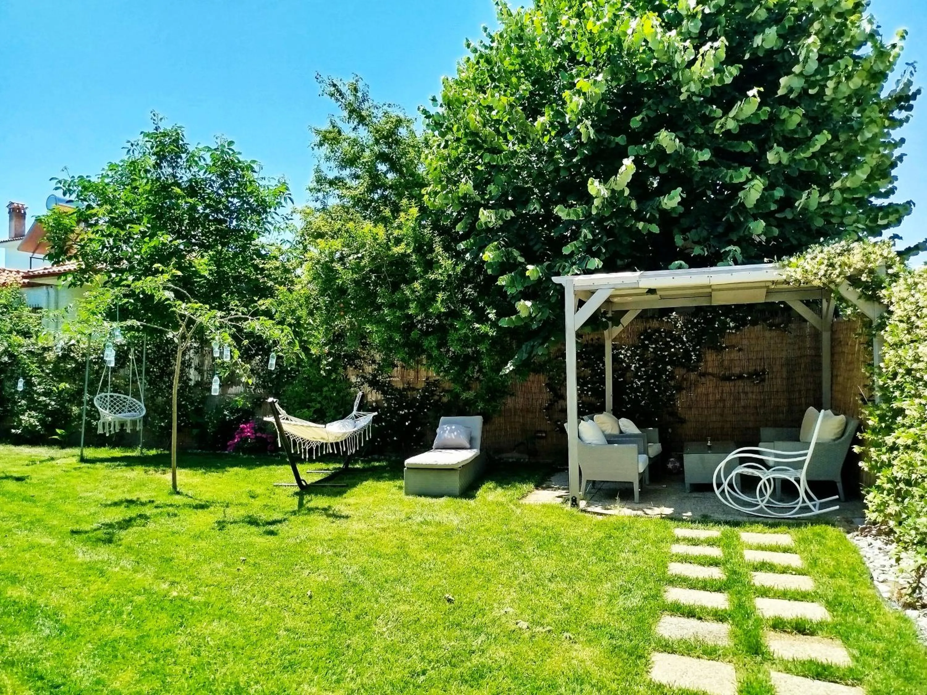Theano Luxury Suites Nikiti