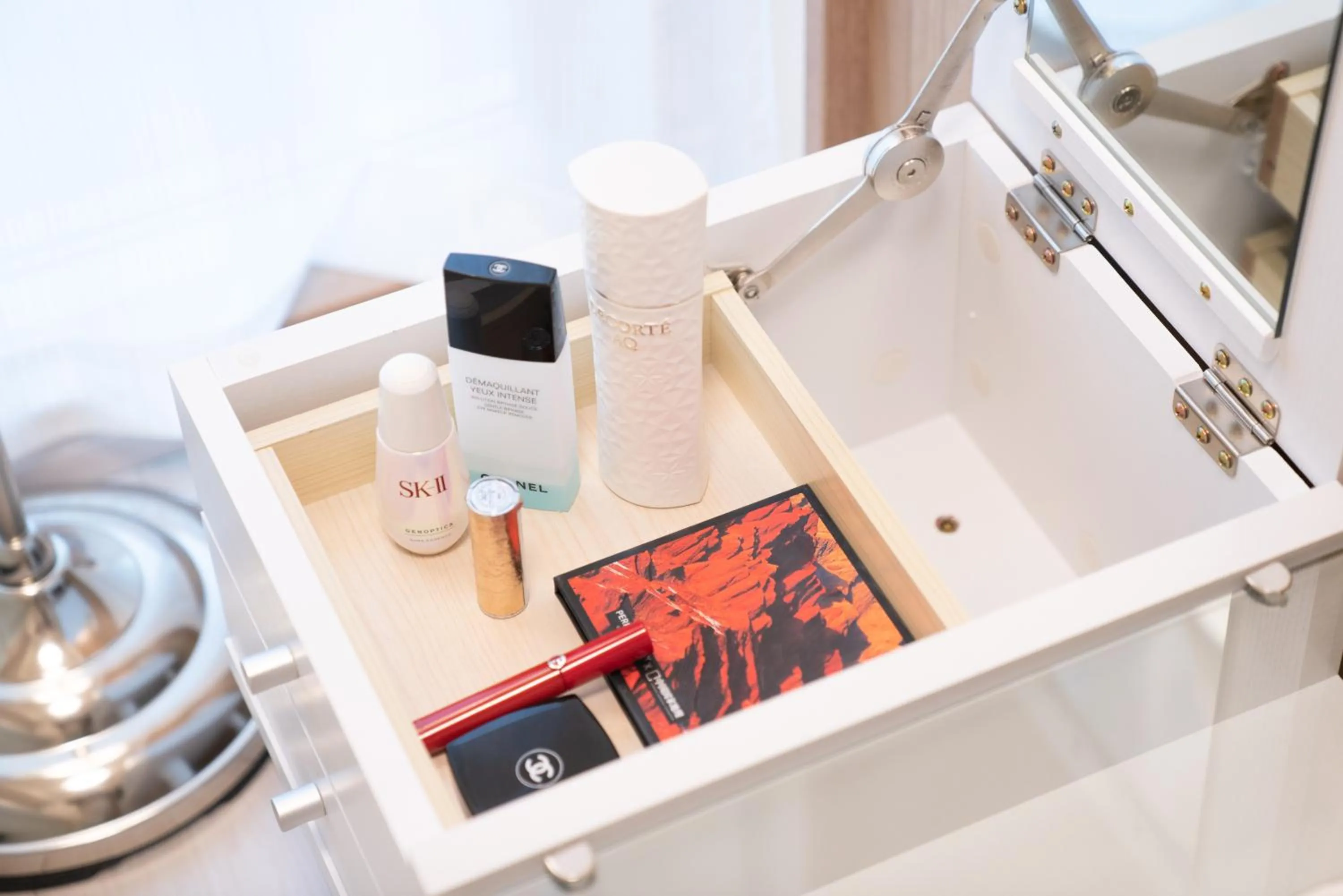 OSAKA SUNSHINE TOWER 53 l