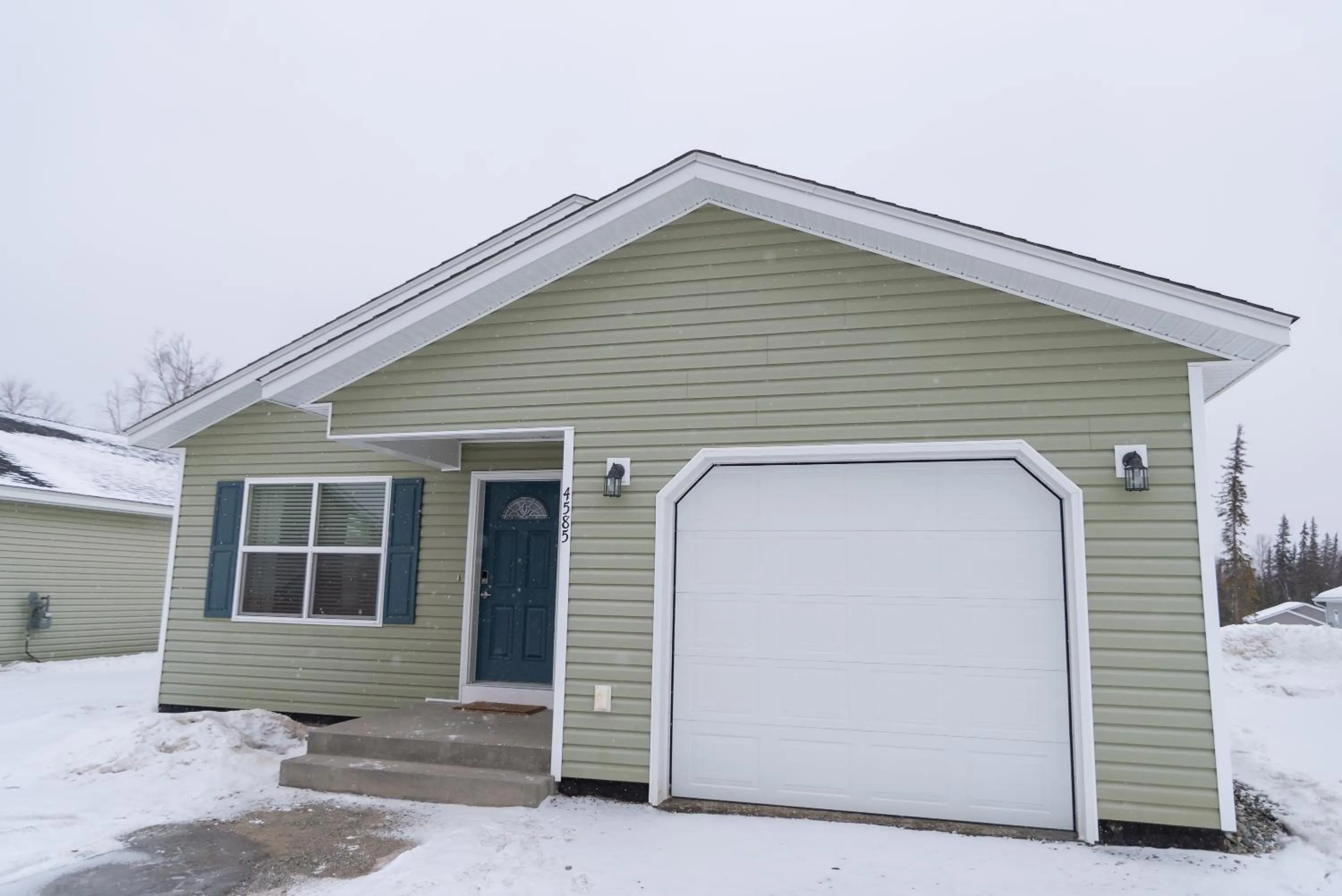 Property building in Susitna Suites