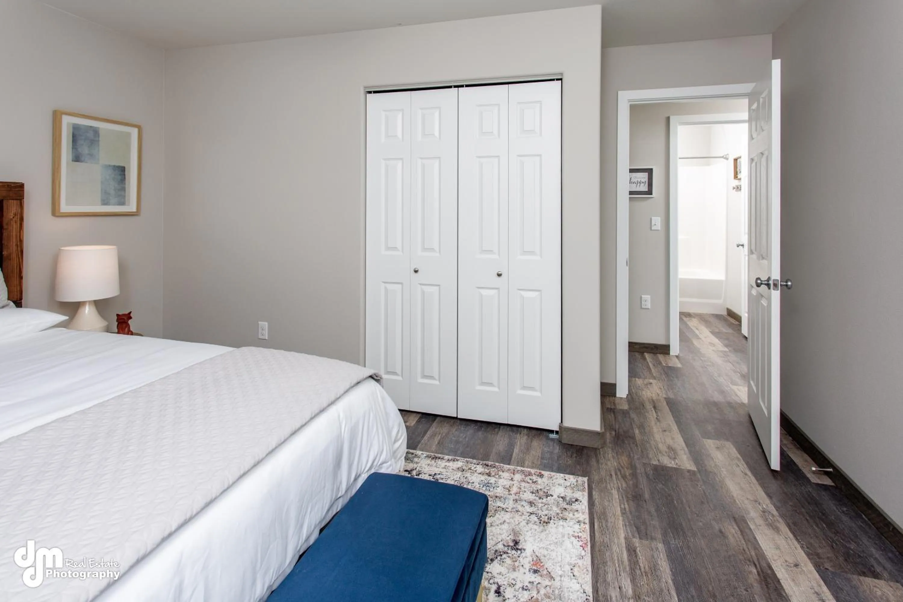 Bed in Susitna Suites