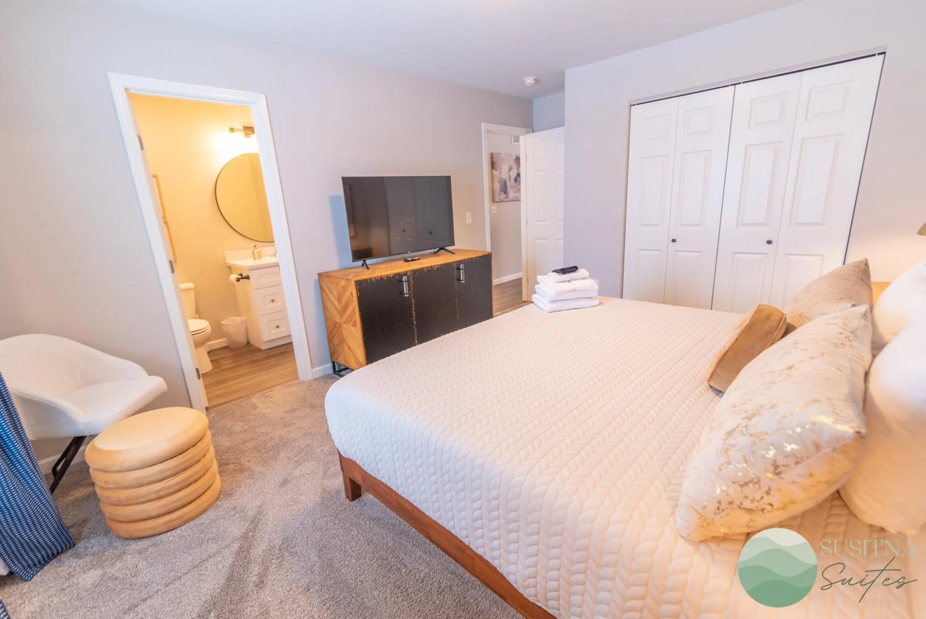 Bed in Susitna Suites