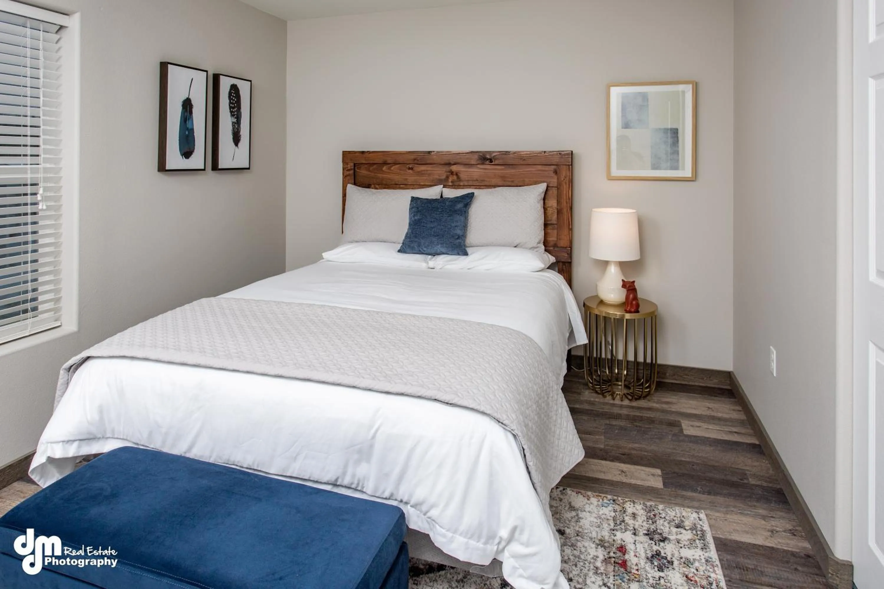 Bed in Susitna Suites