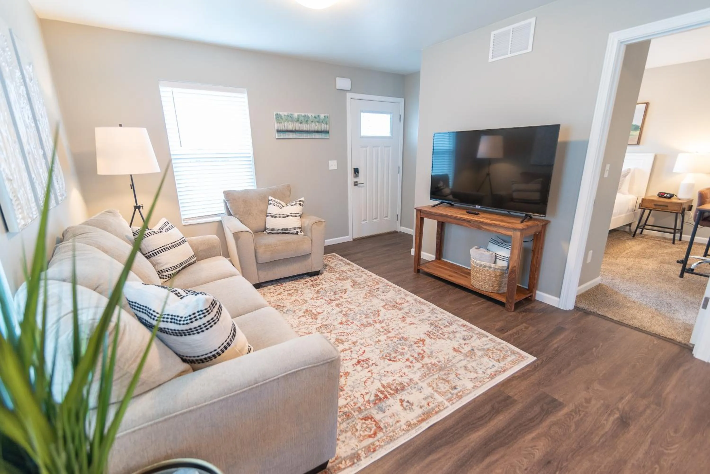 Living room in Susitna Suites