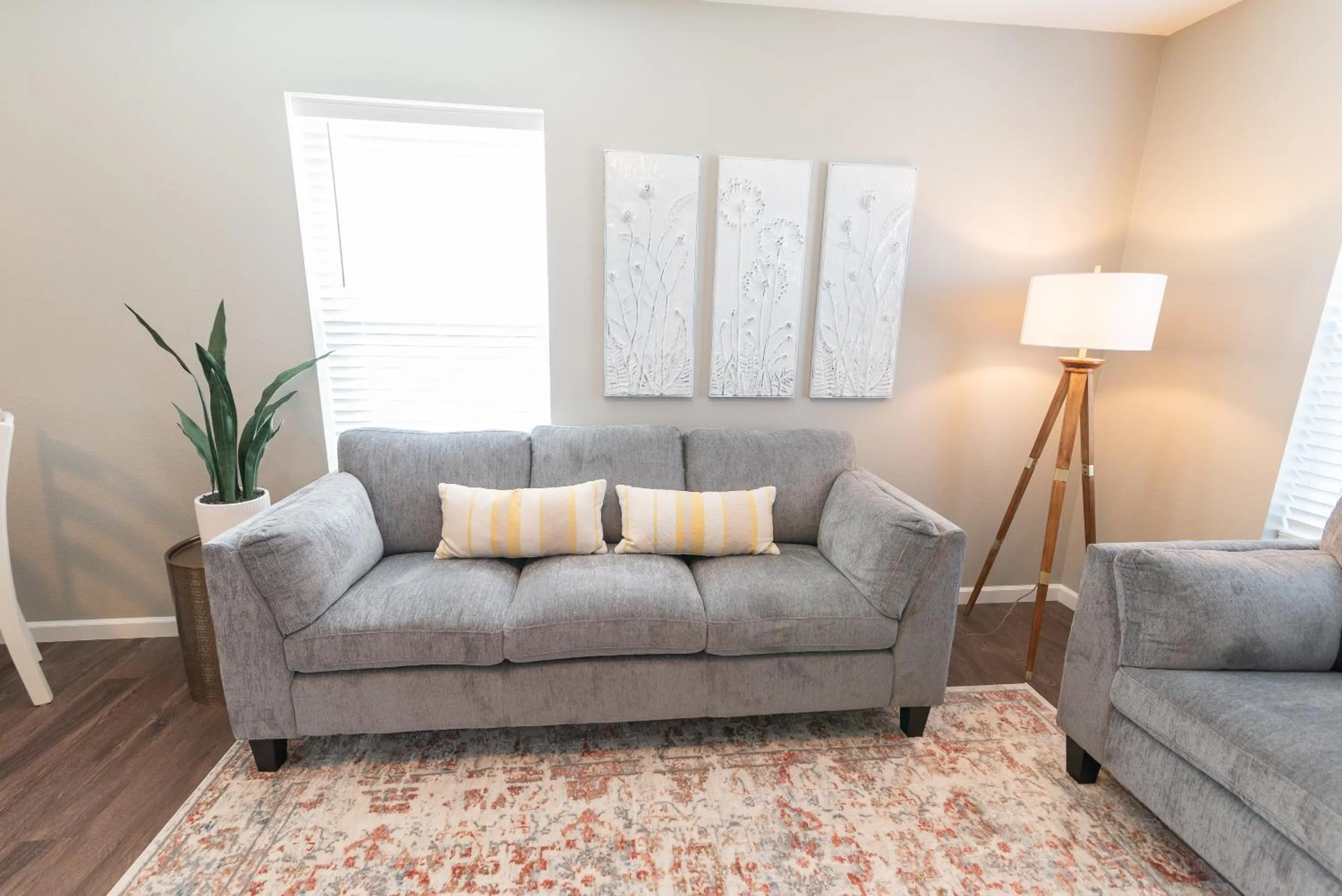 Living room in Susitna Suites