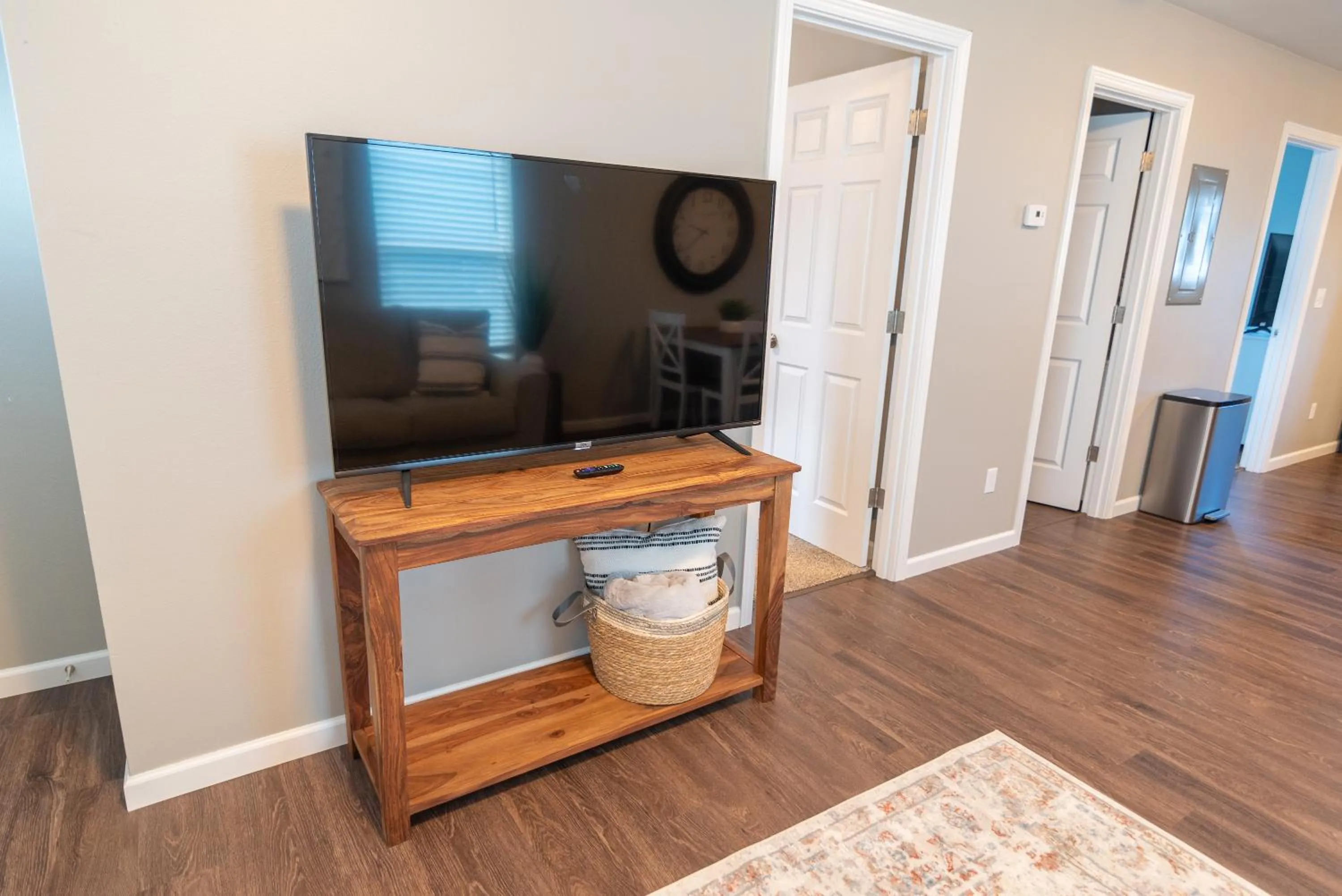 TV and multimedia in Susitna Suites