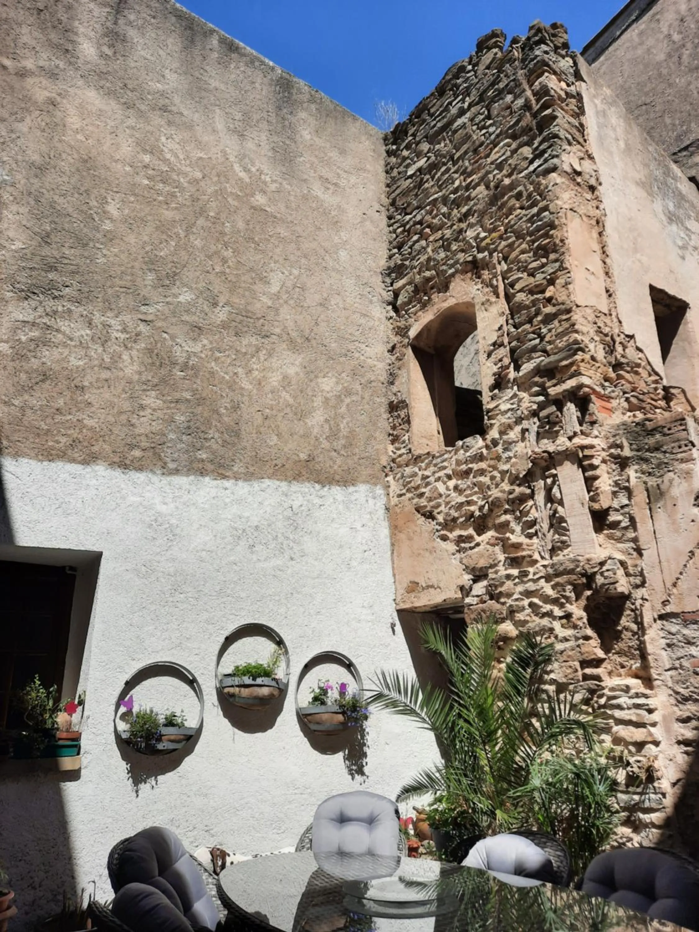 Patio in Maison du Coquelicot