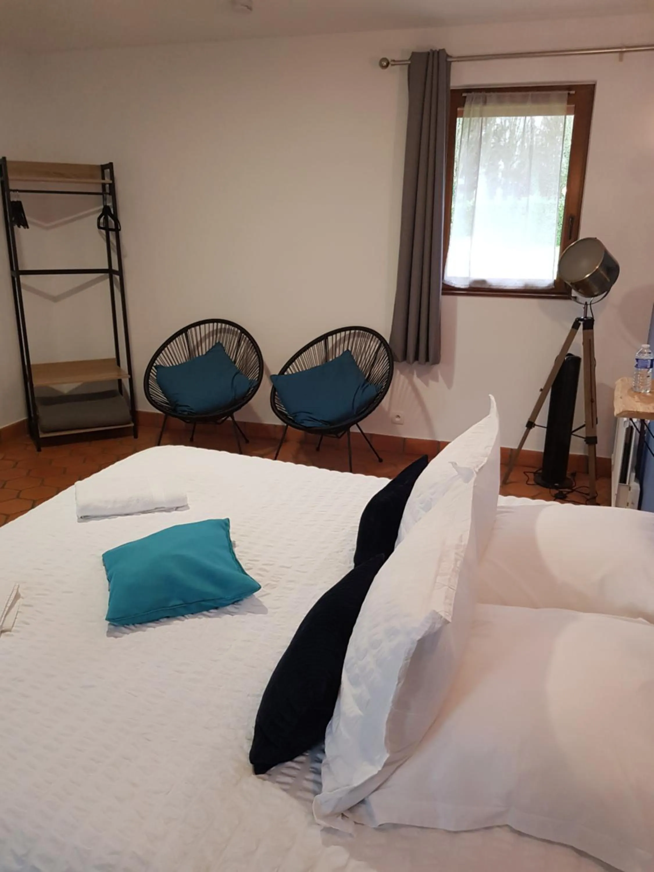 Bed in chambres et gites d'étretat