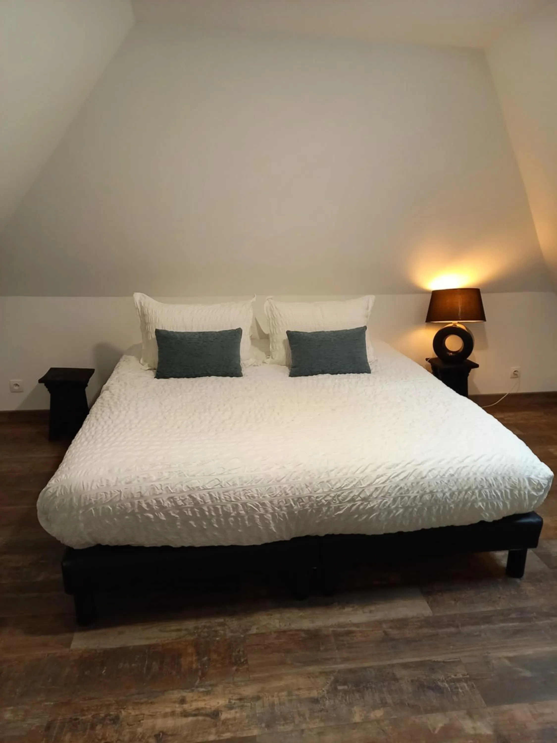 Bed in chambres et gites d'étretat