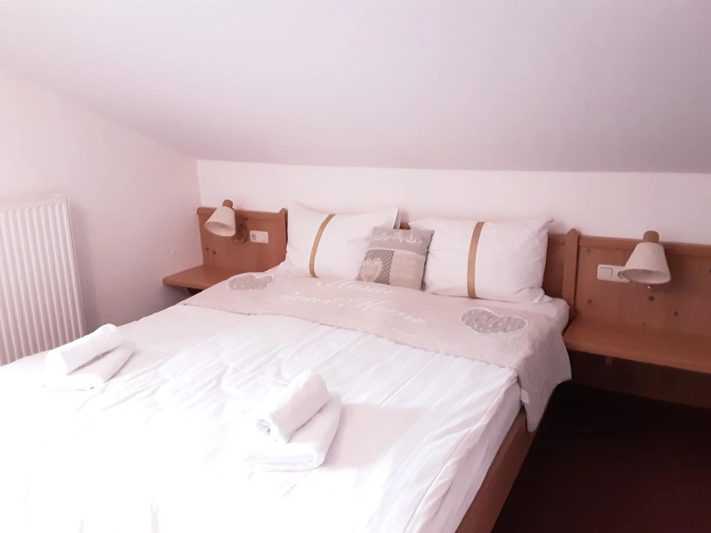 Bed in Apartment House Seerose self check-in