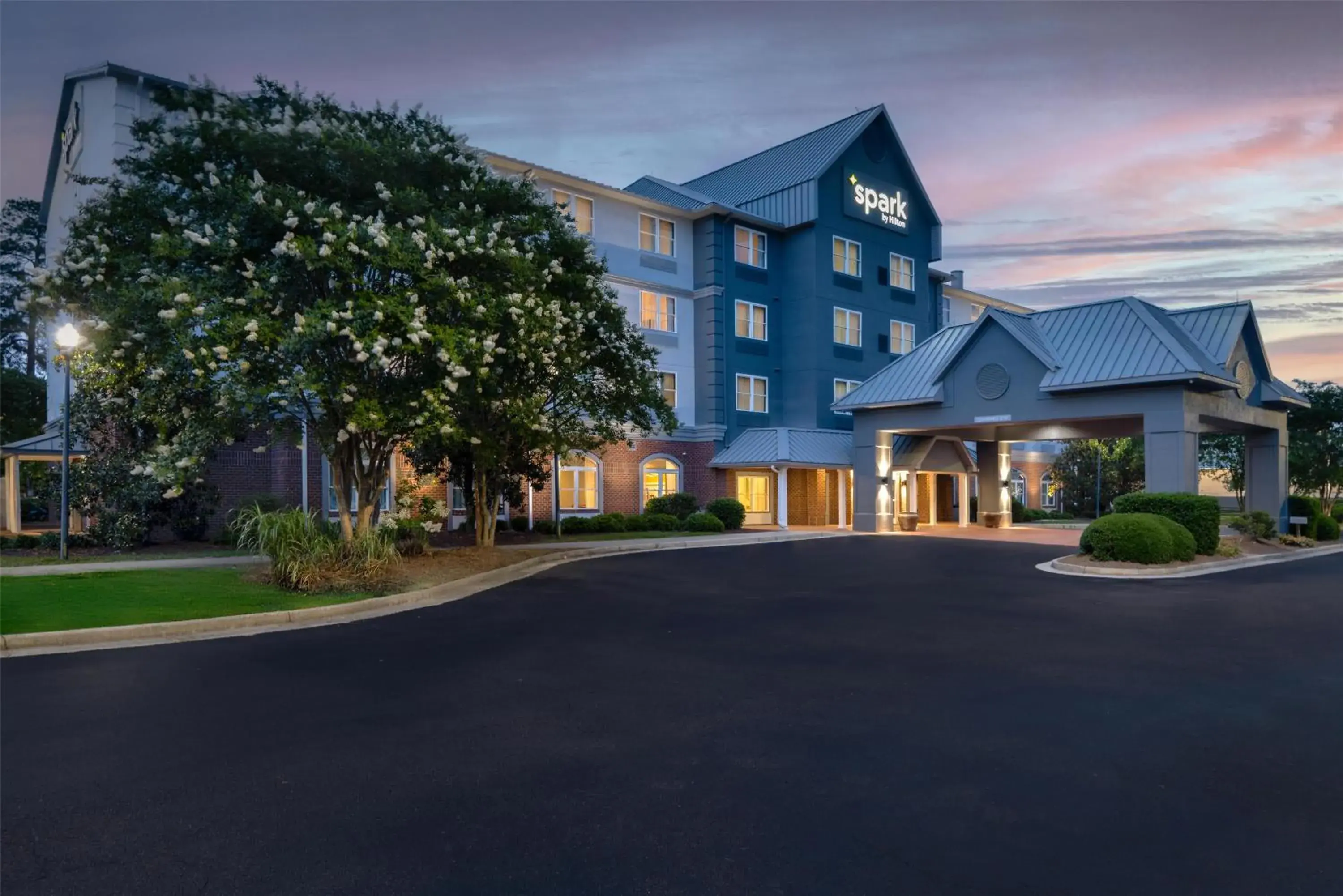 Property building in Spark By Hilton Orangeburg Property building in Spark By Hilton Orangeburg