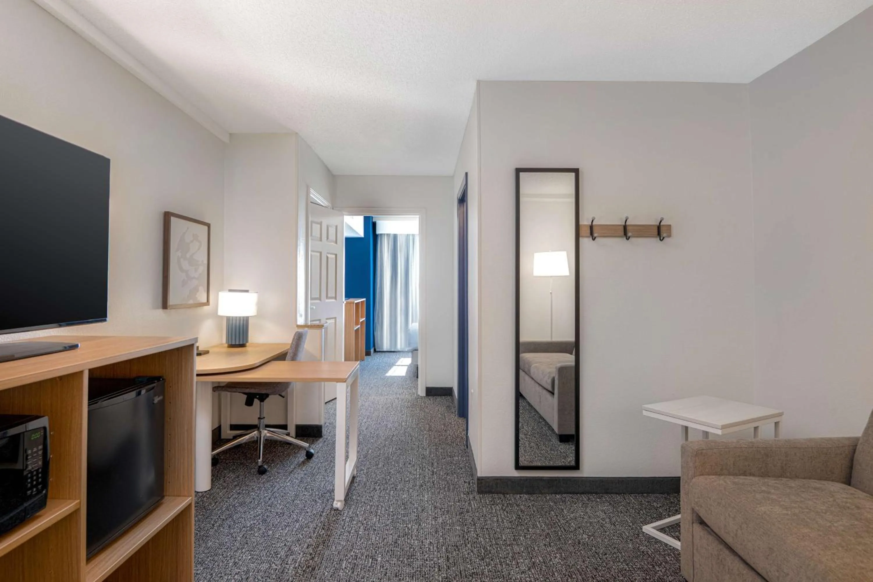 Living room in Spark By Hilton Orangeburg