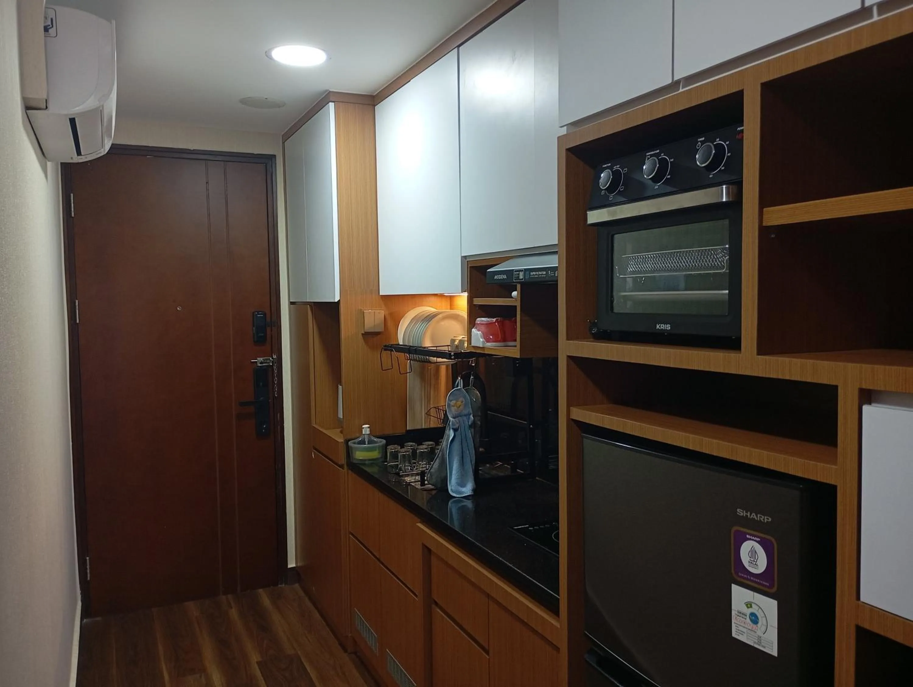 Kitchen or kitchenette in SleepRest @ Pollux Habibie