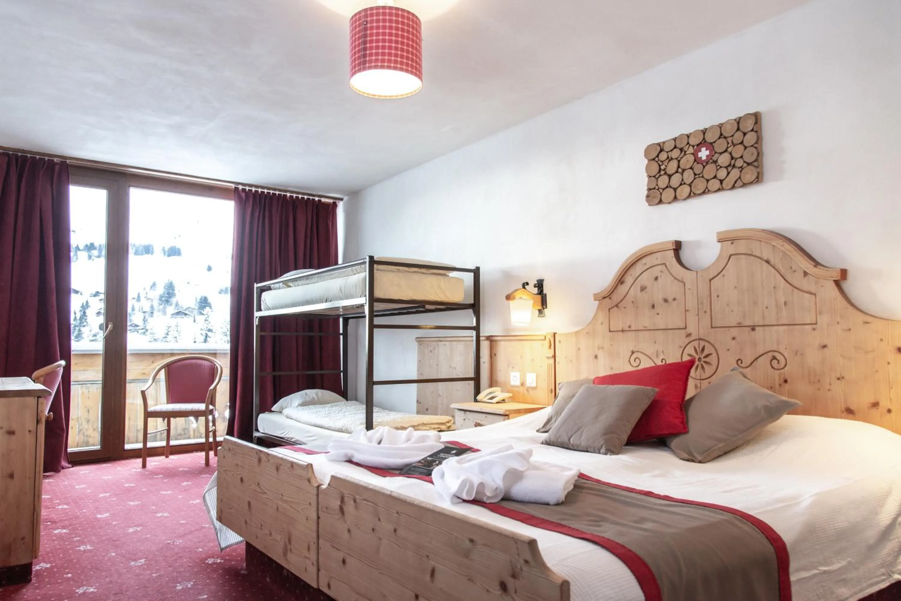 Family Room (2 Adults + 2 Children) in Hotel Relais Alpin