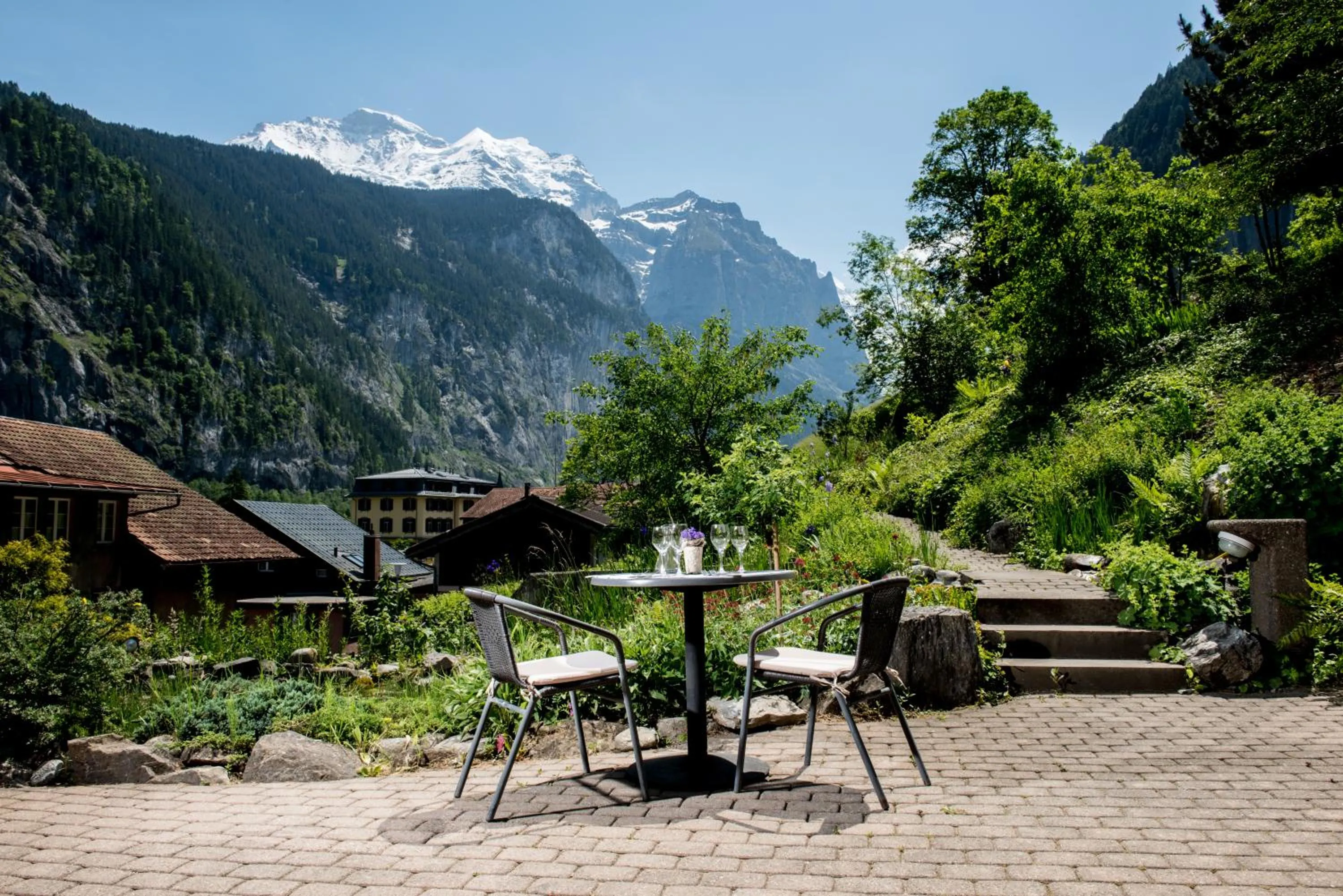 Patio in Hotel Silberhorn