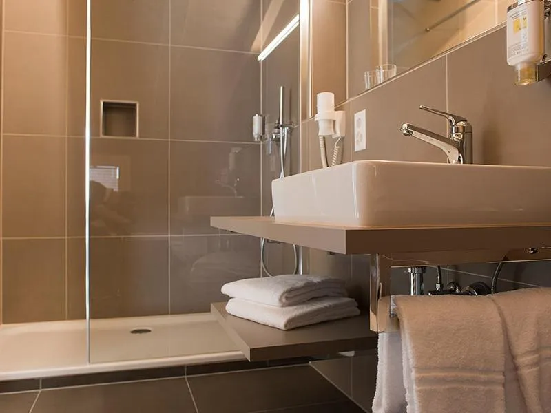 Bathroom in Hotel Silberhorn