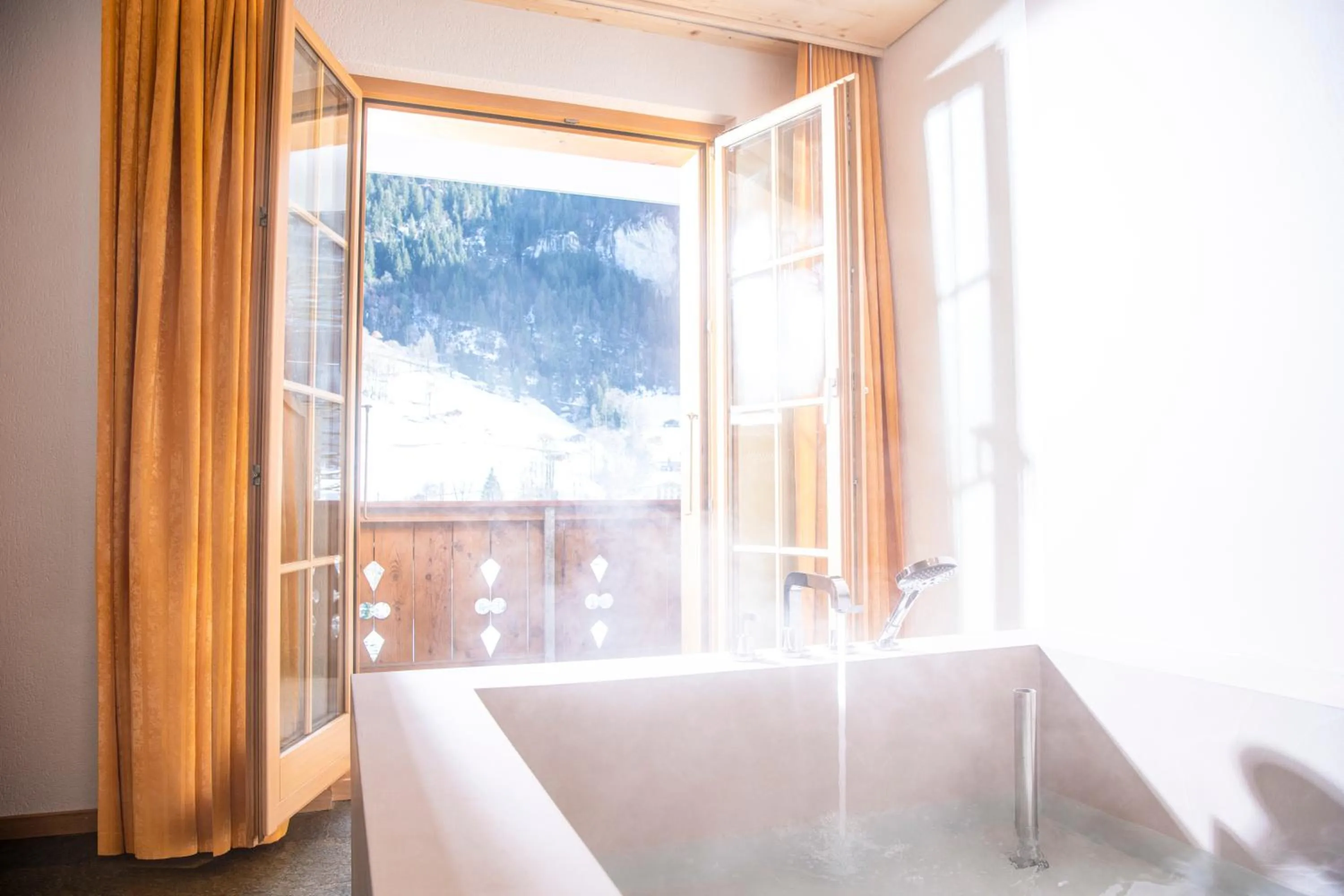 Mountain view in Hotel Silberhorn