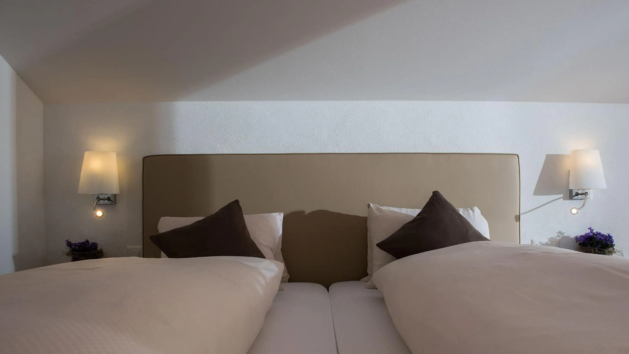 Bed in Hotel Silberhorn