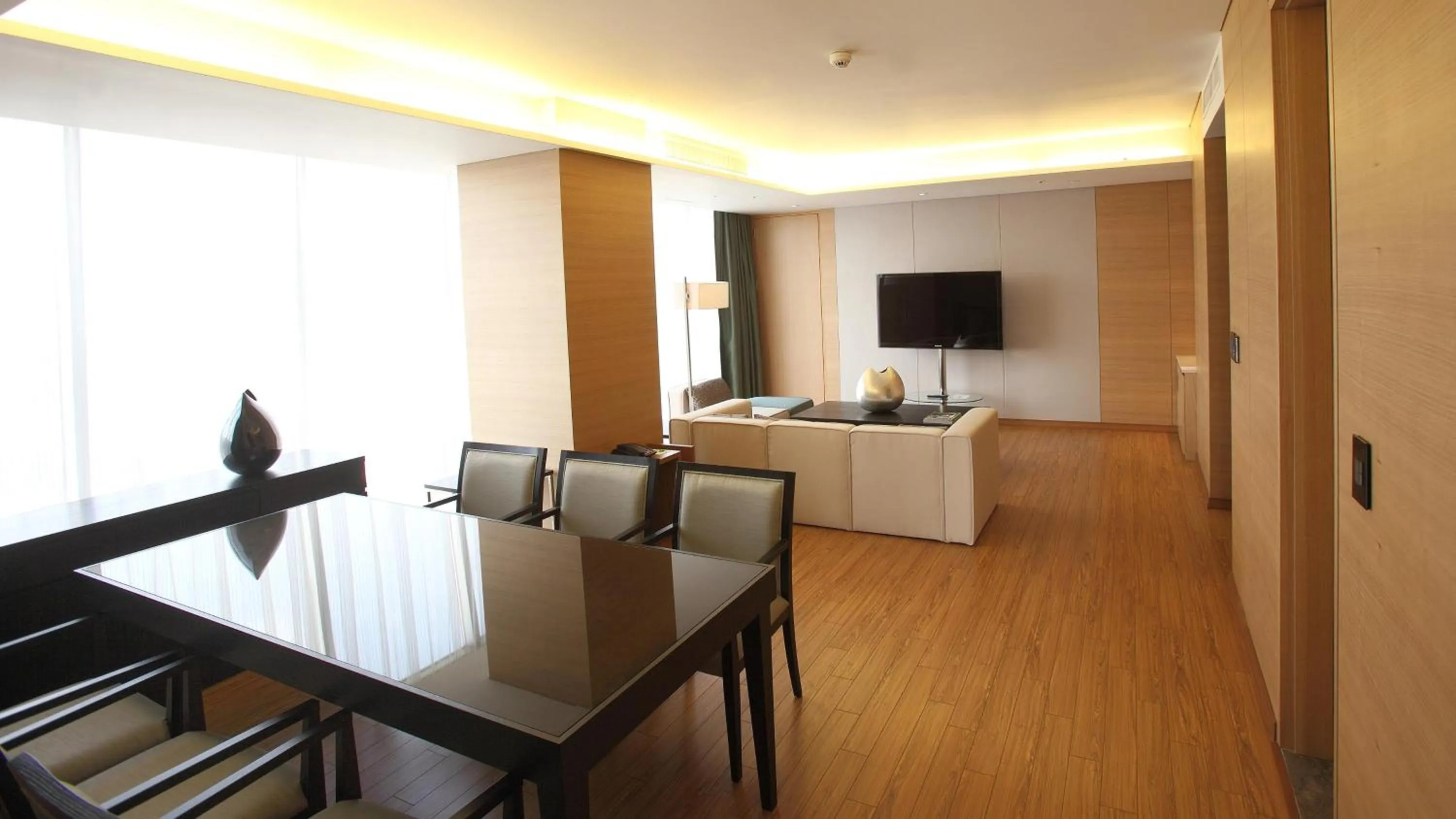 Photo of the whole room in Holiday Inn Gwangju by IHG