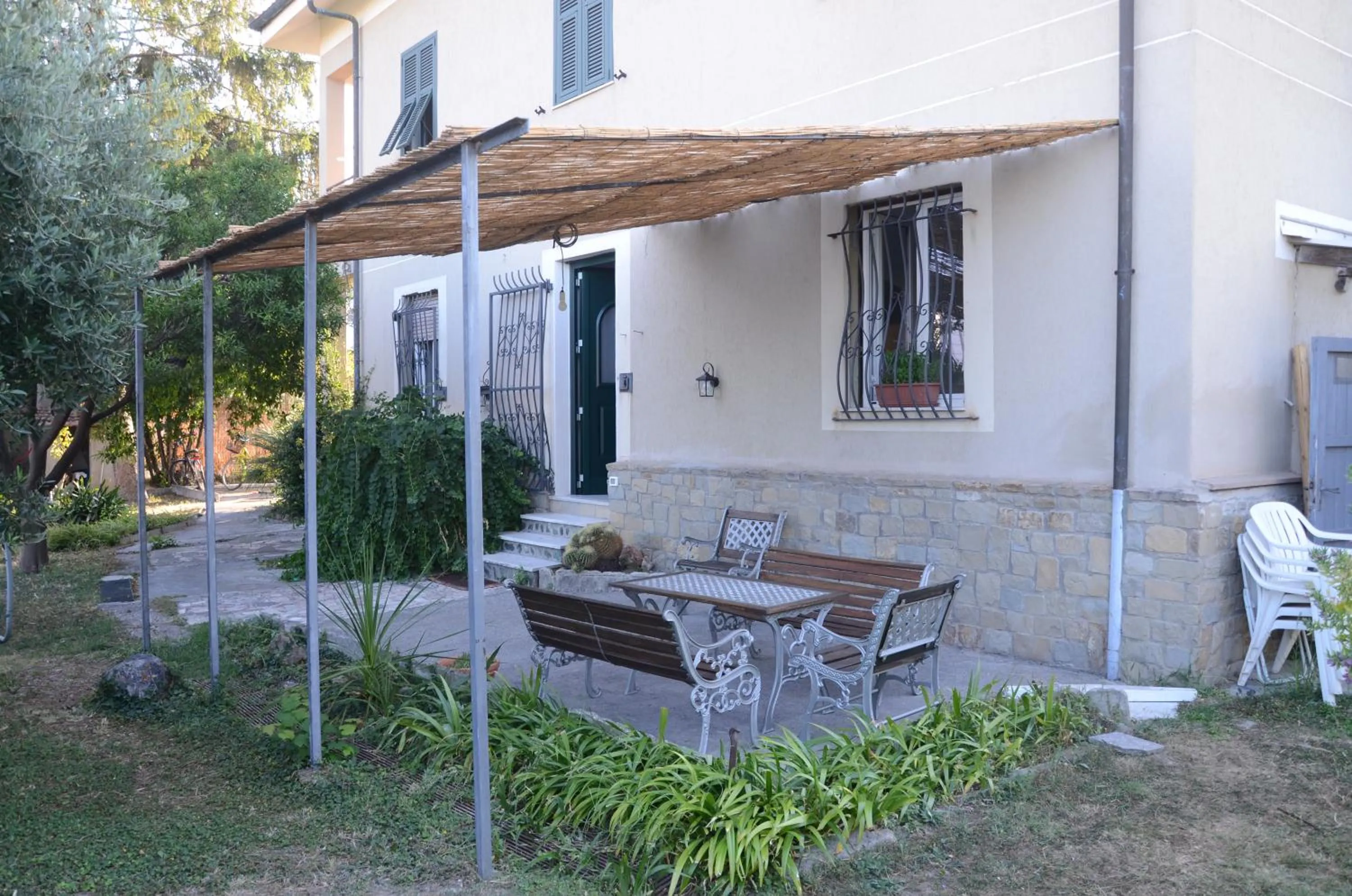 Spring in Calicantus bed and breakfast