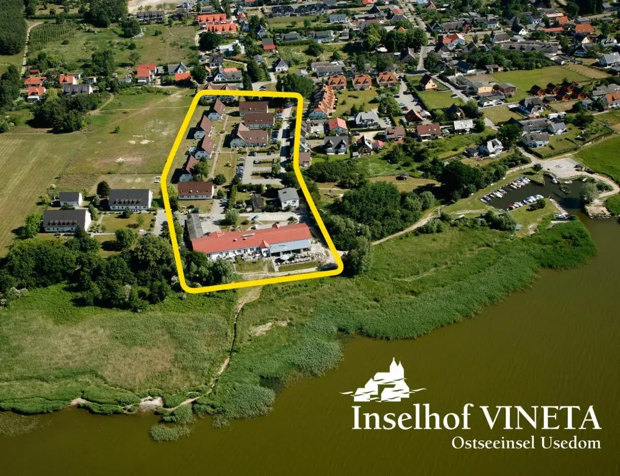 Property building, Bird's-eye View in Inselhof Vineta