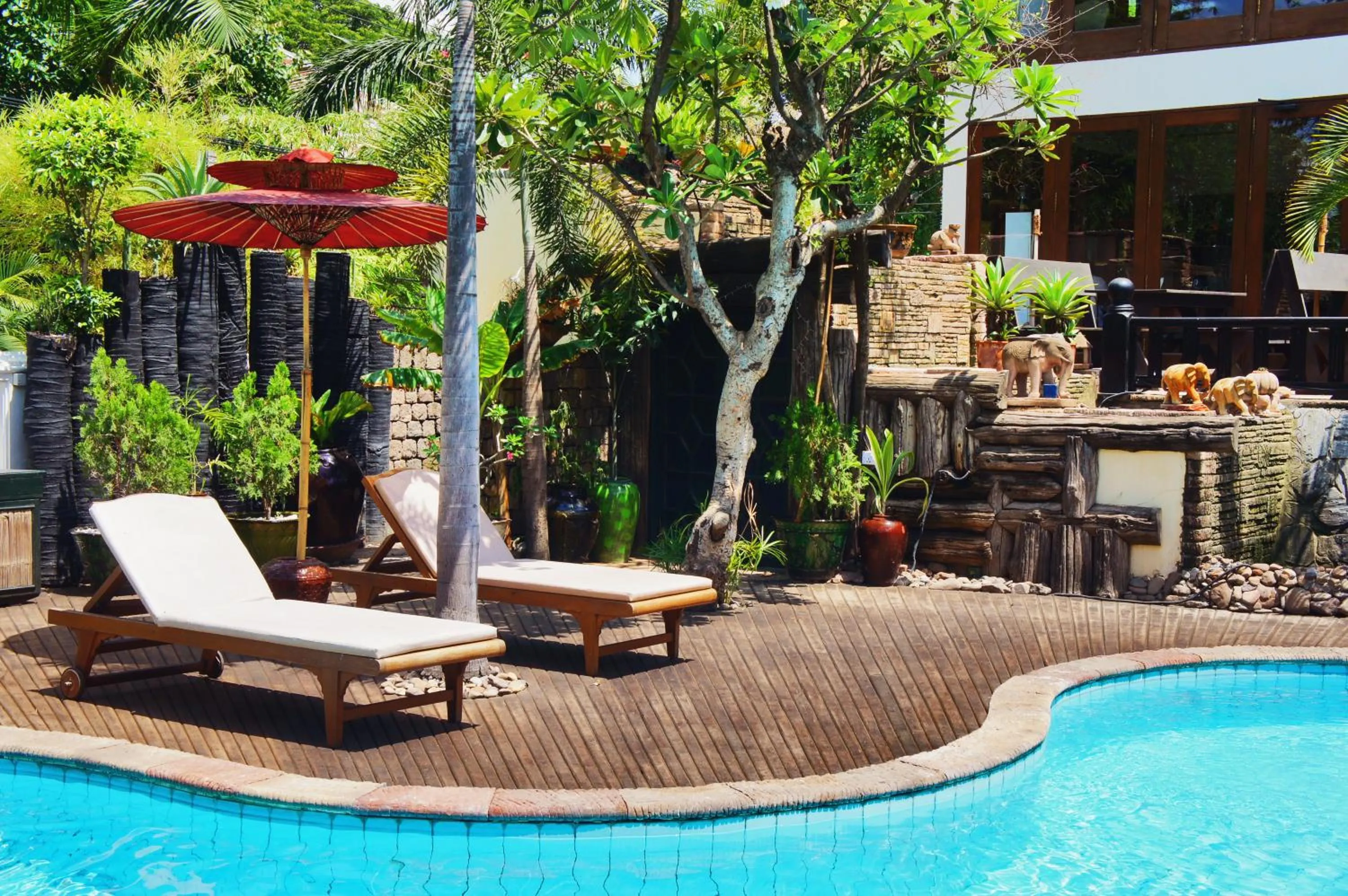 Swimming pool in The Hotel by the Red Canal