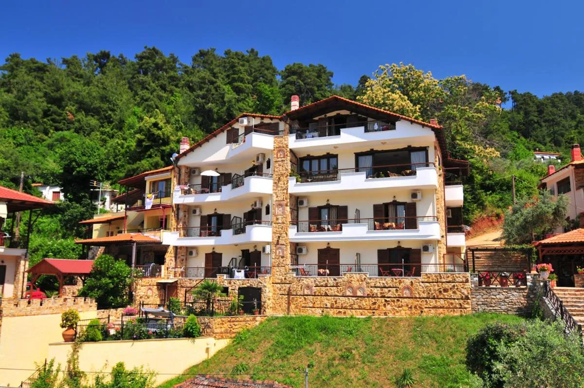 Property building in Hotel Hera