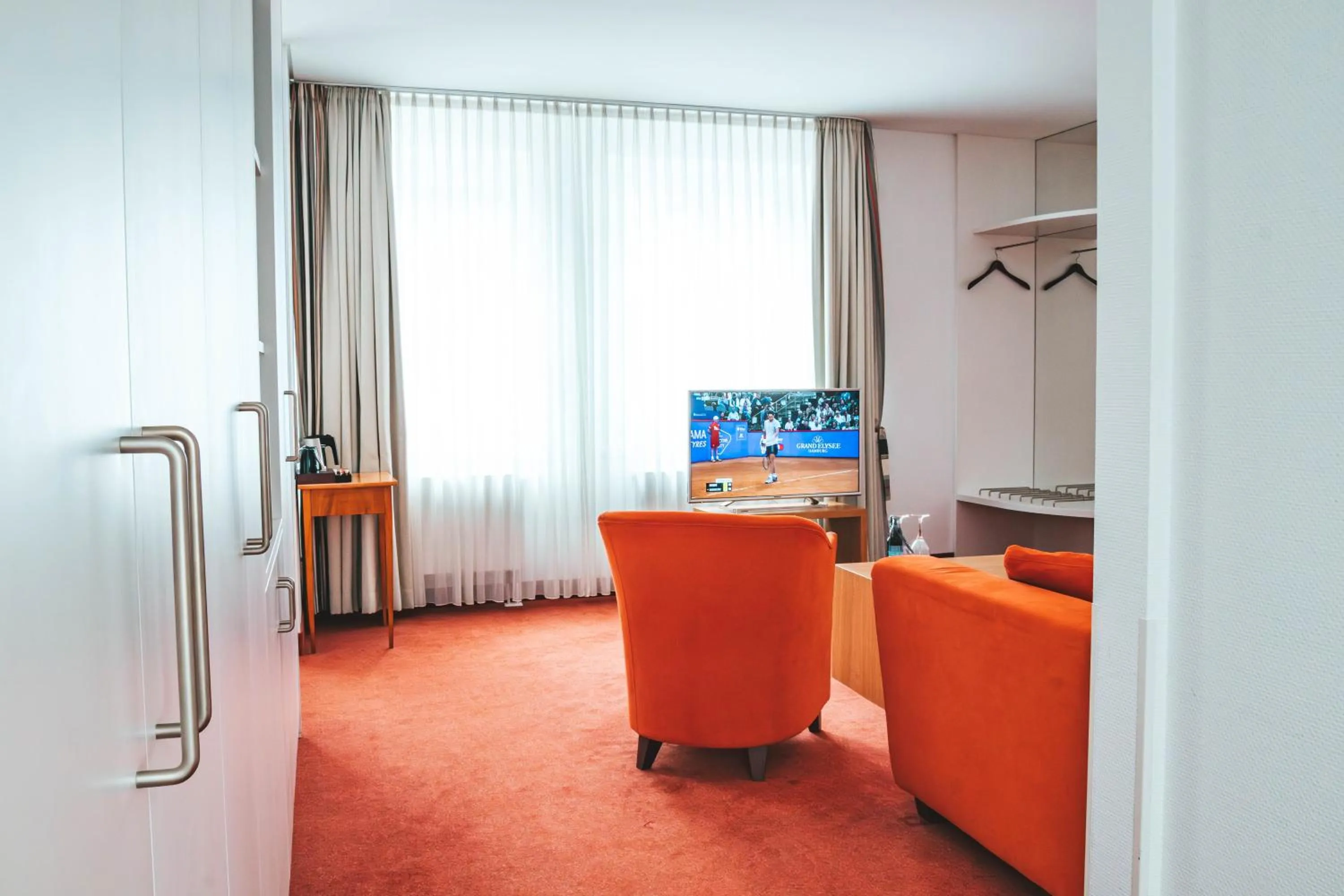 TV and multimedia in Parkhotel Wolfsburg