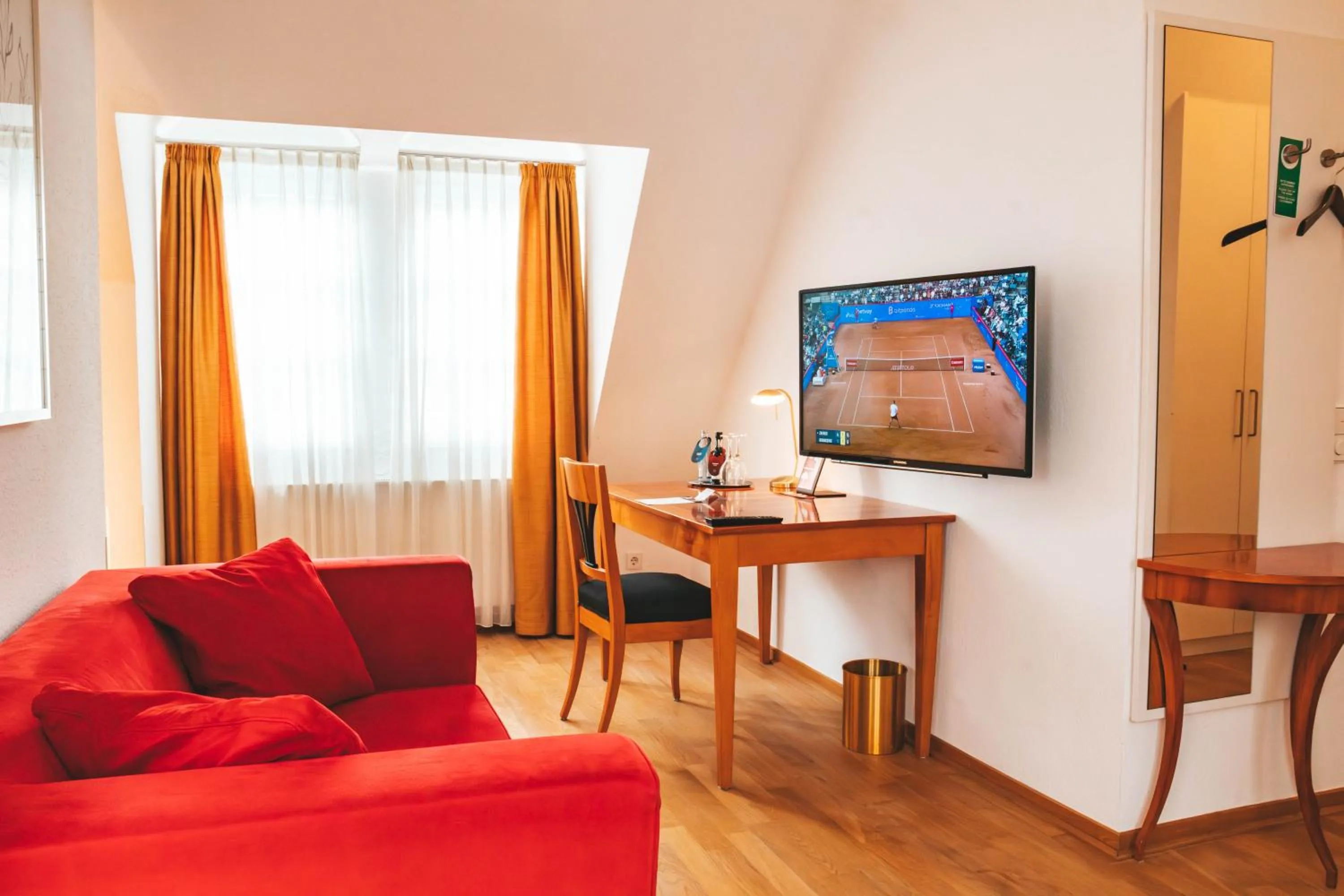 Living room in Parkhotel Wolfsburg