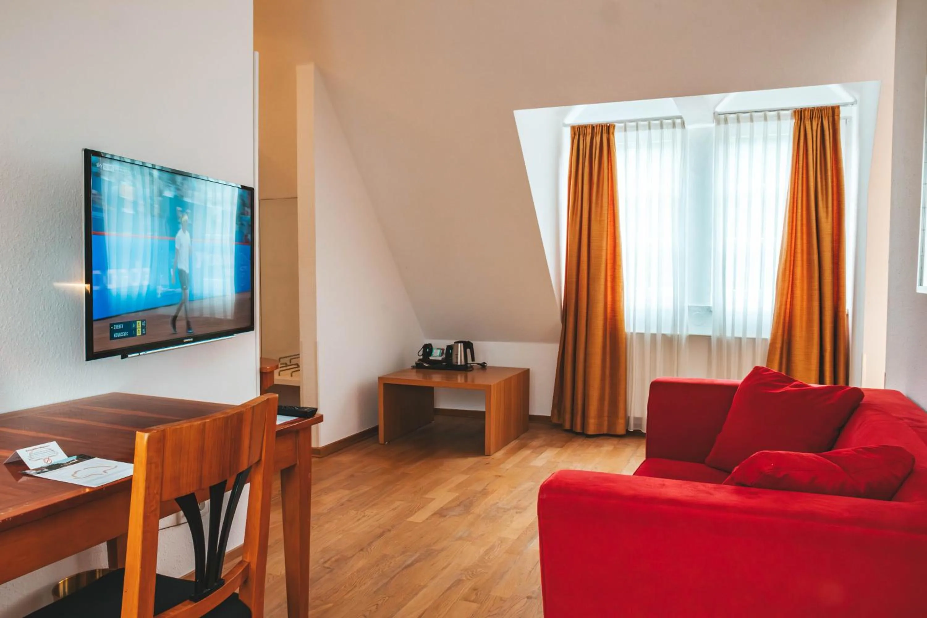 Living room in Parkhotel Wolfsburg