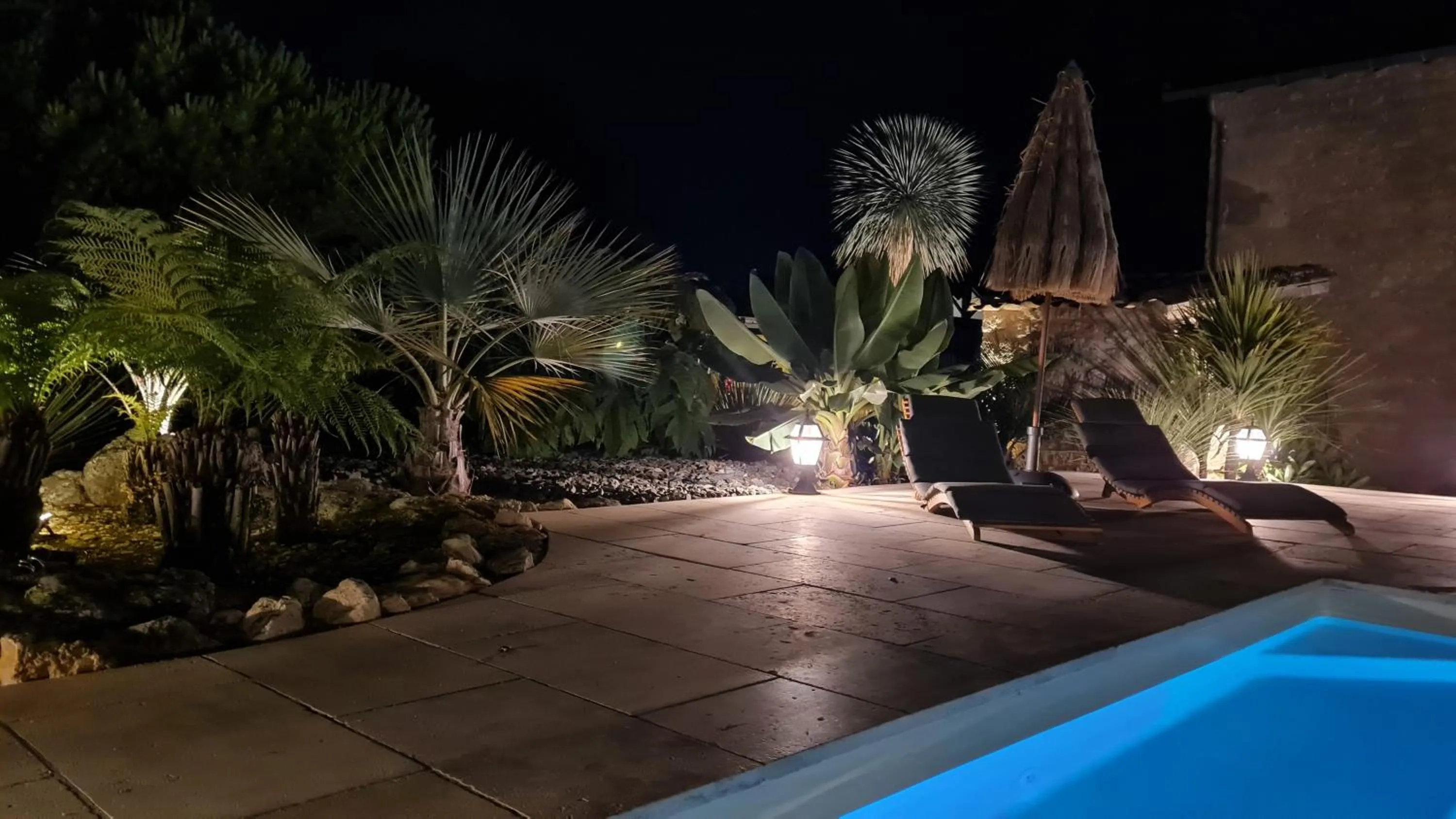 Swimming pool in Le Relais des Chevaliers "La Suite des Seigneurs"