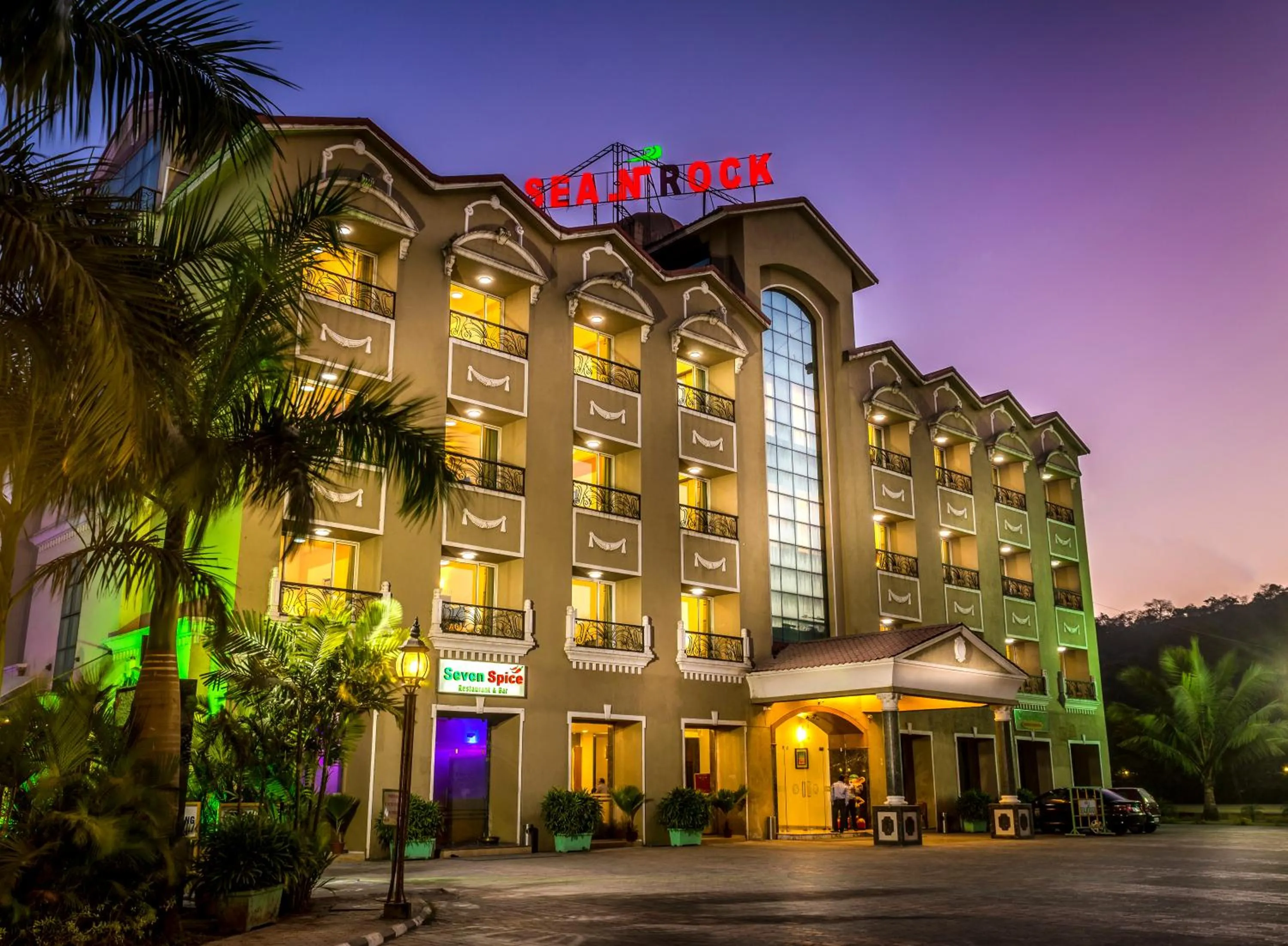 Hotel Sea N Rock