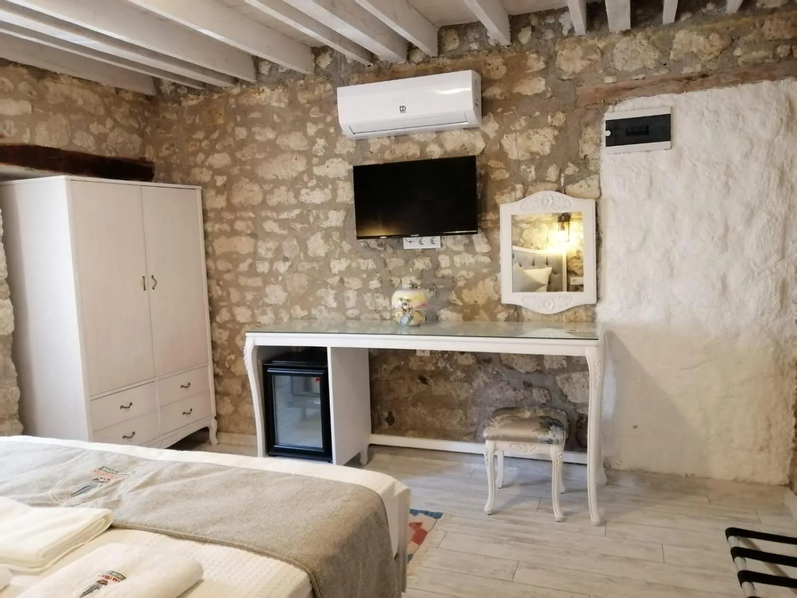 TV and multimedia in kaktüshan otel