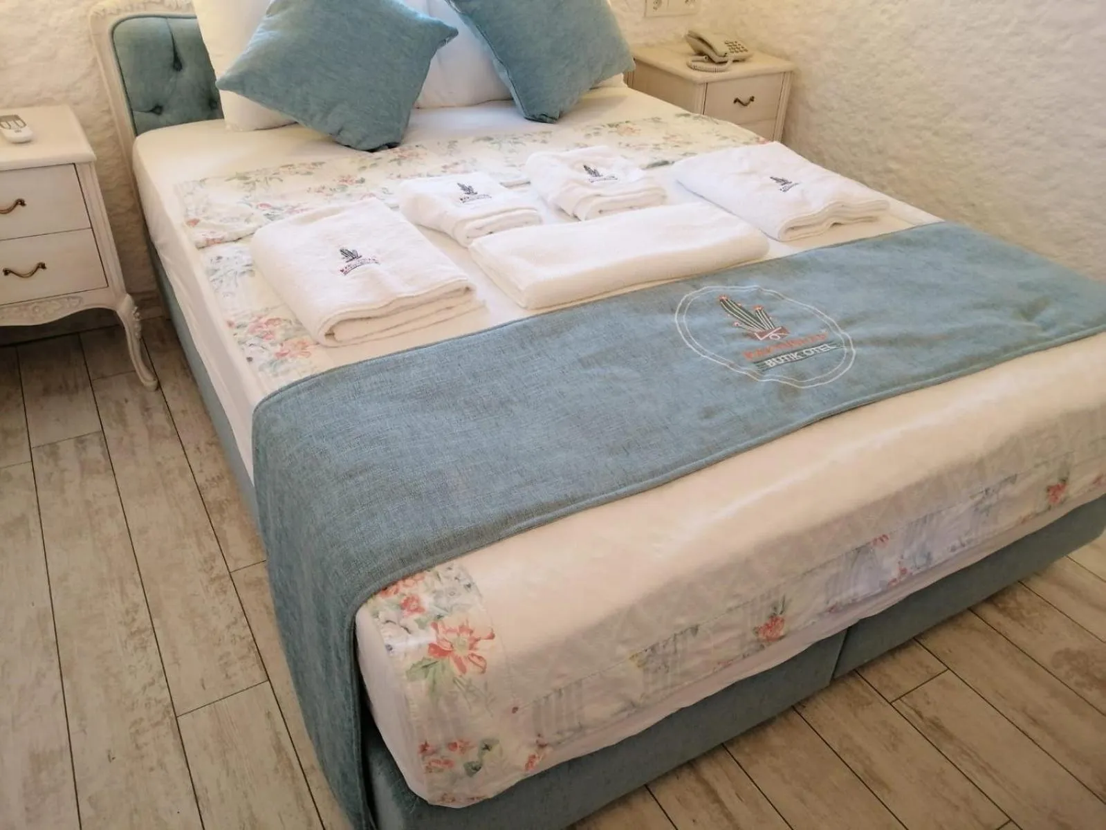 Bedroom in kaktüshan otel