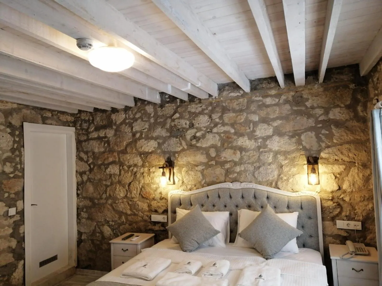 Photo of the whole room in kaktüshan otel