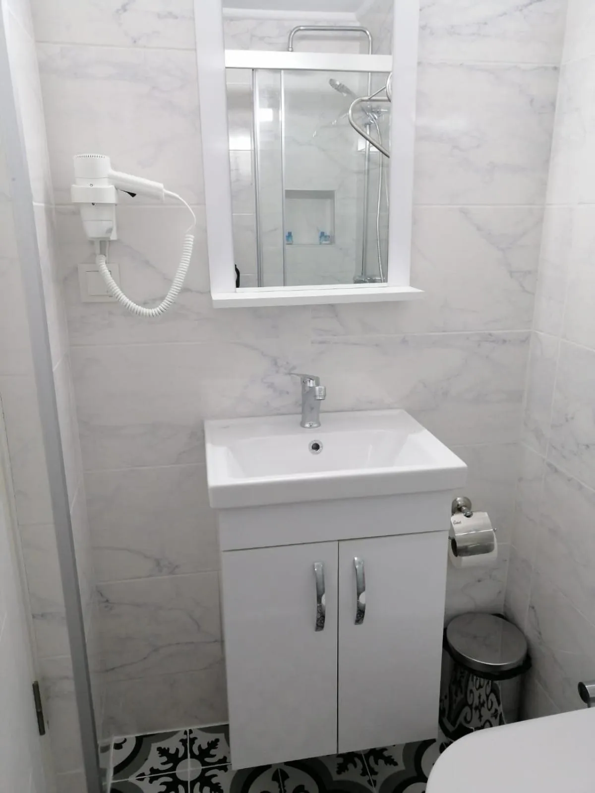 Bathroom in kaktüshan otel