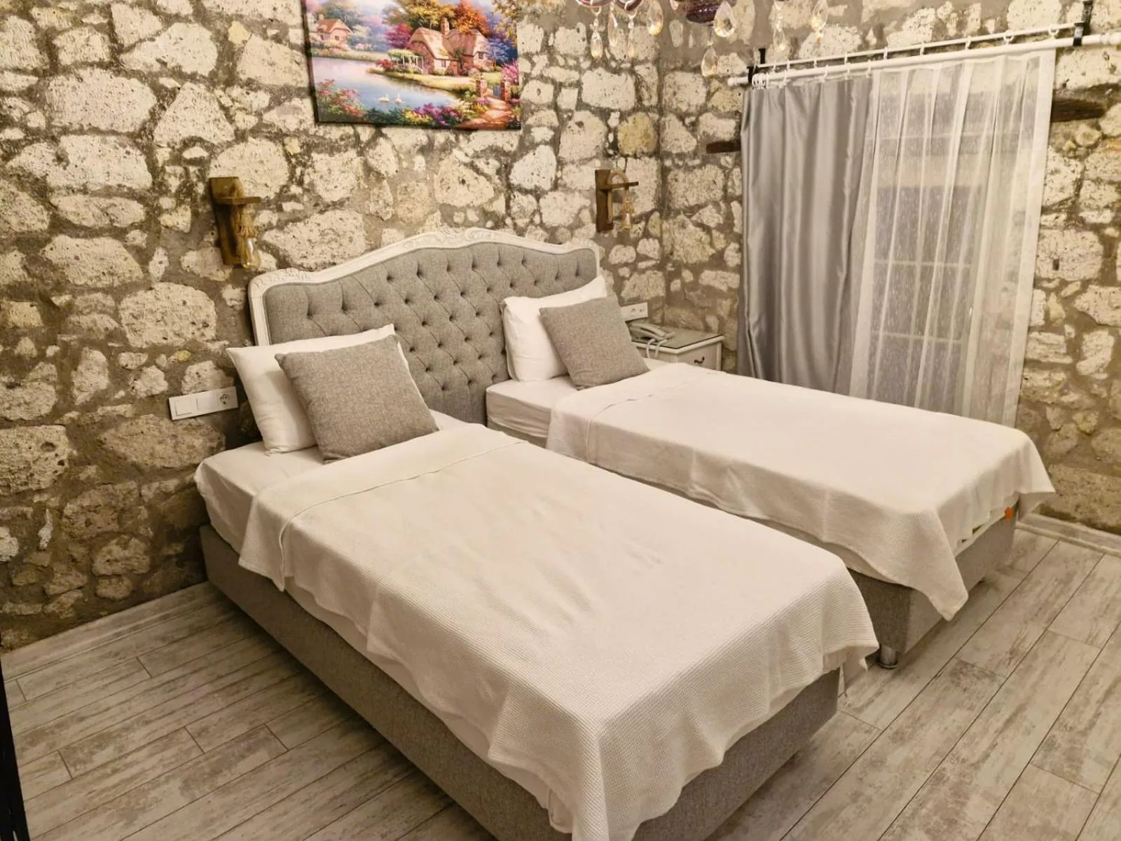 Bedroom in kaktüshan otel