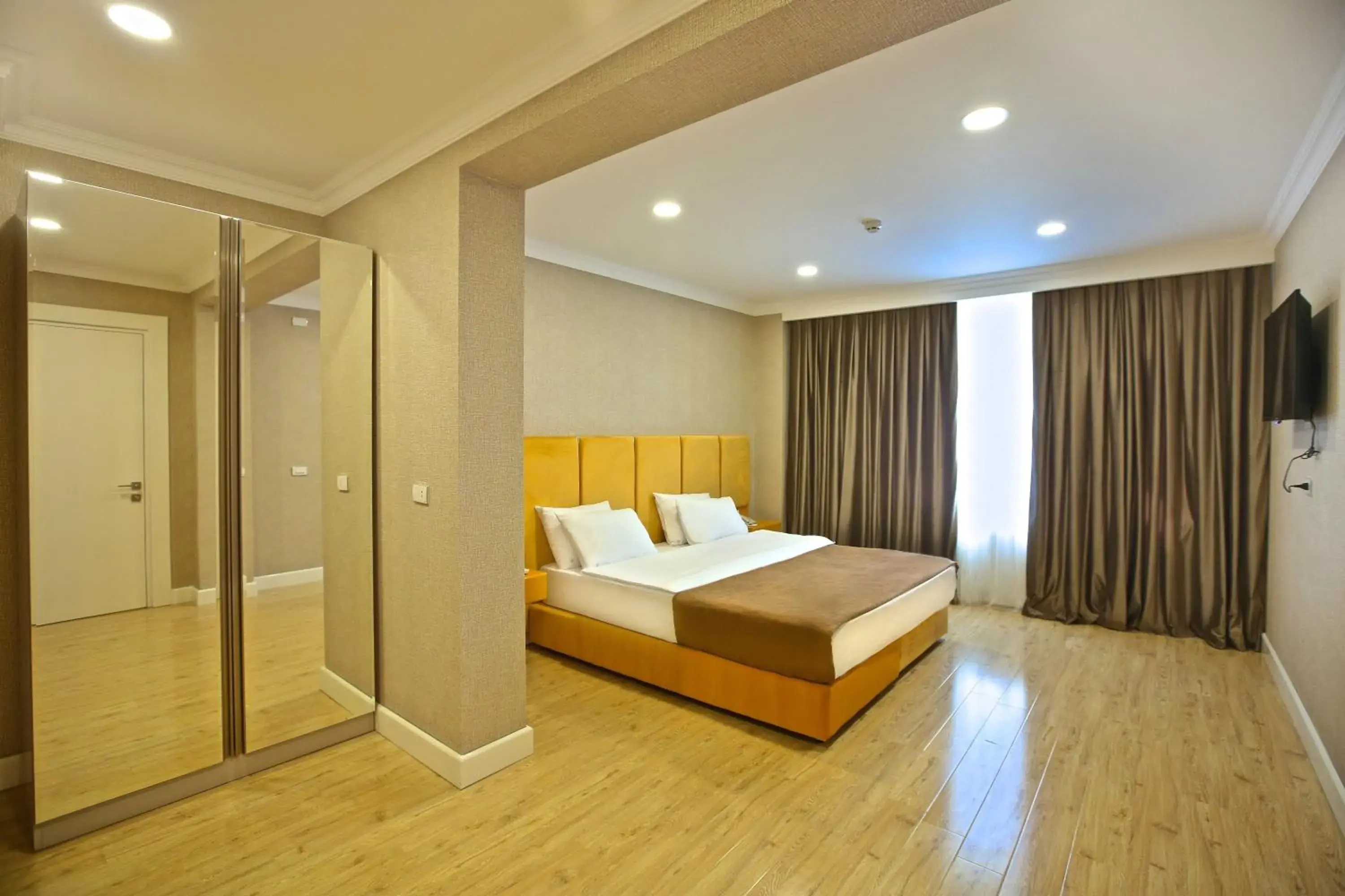 Rusel Park Hotel Rusel Park Hotel