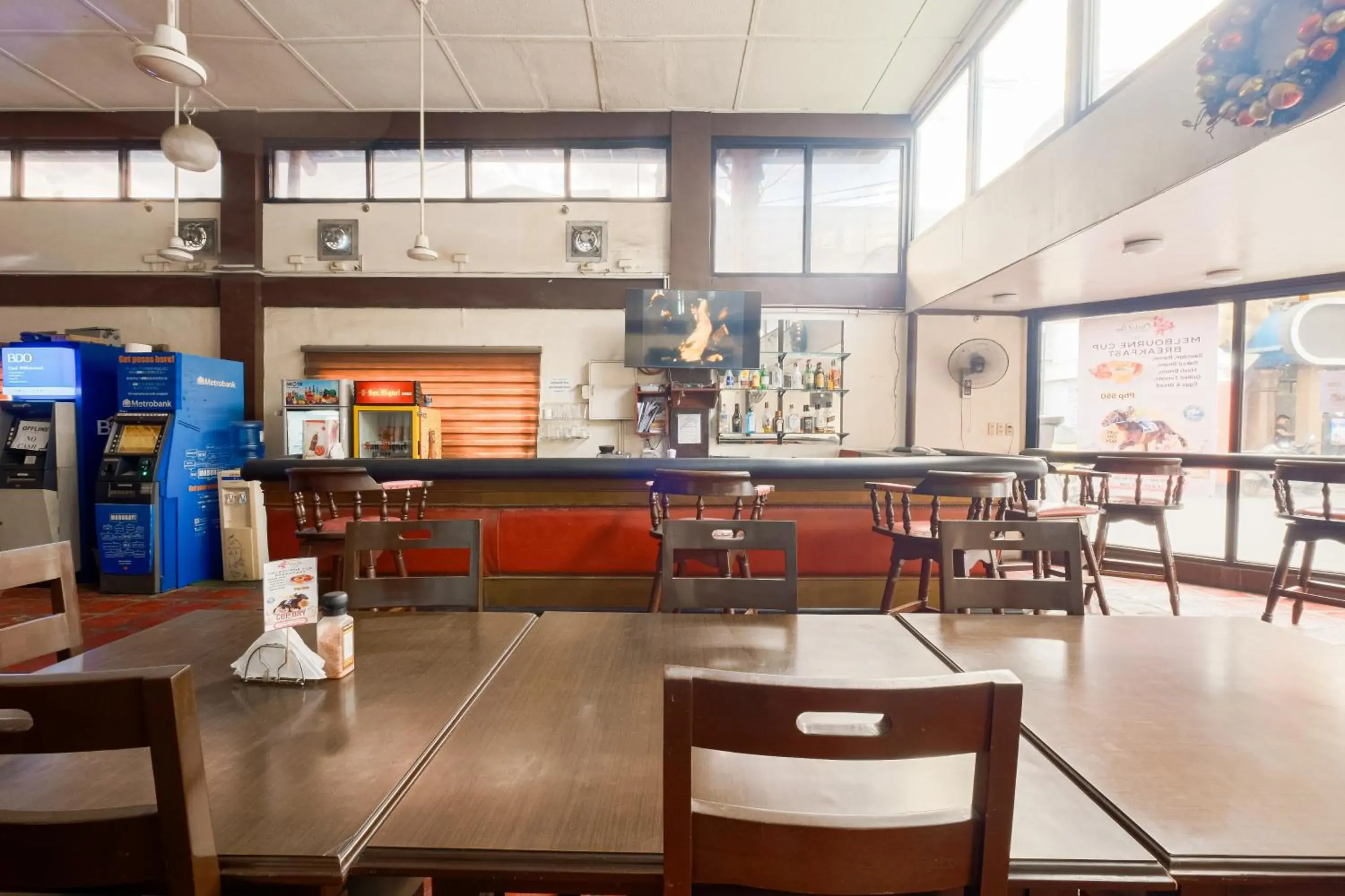 Restaurant/places to eat in Orchid Inn Restaurant/places to eat in Orchid Inn