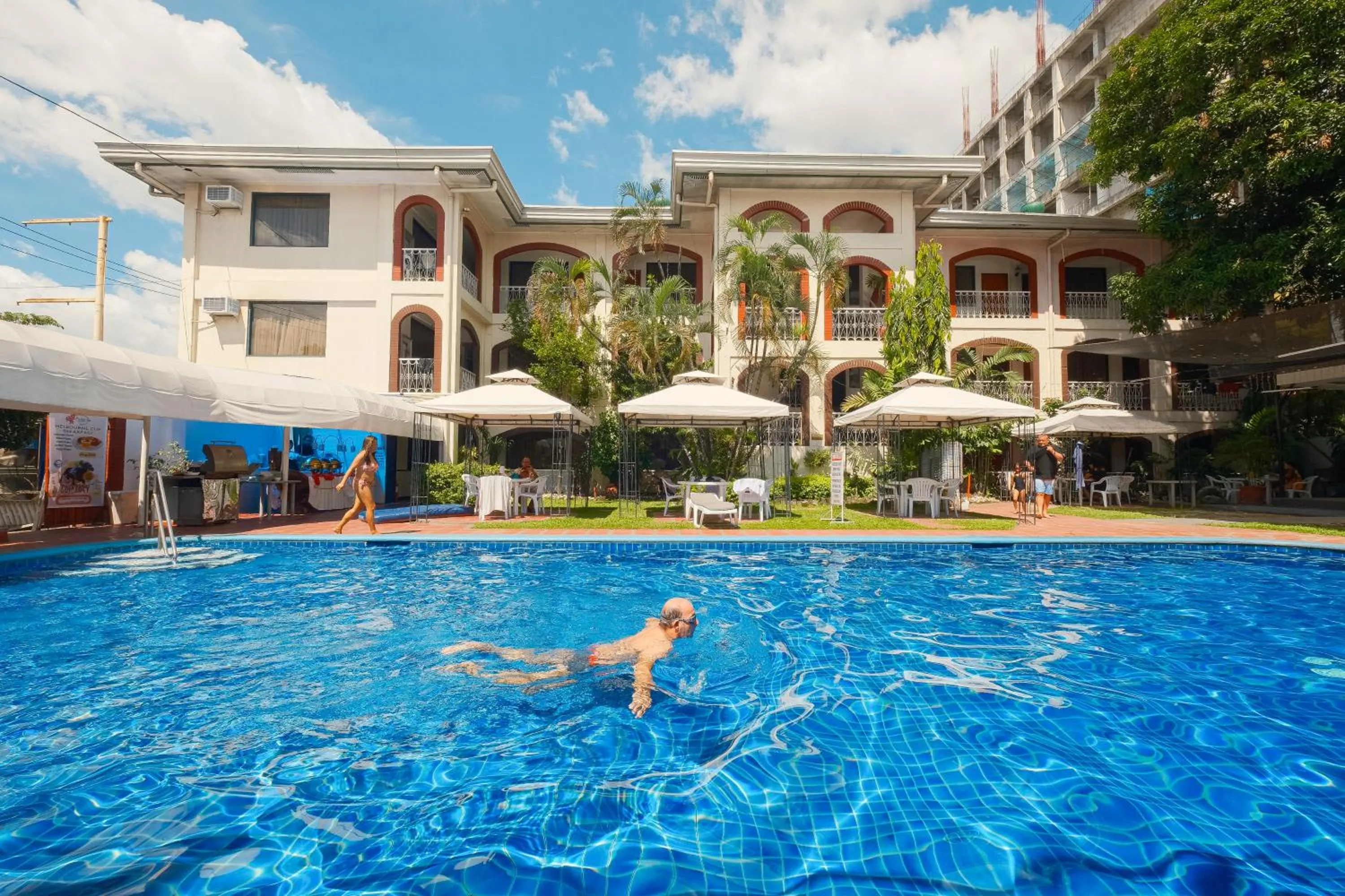 Pool view in Orchid Inn