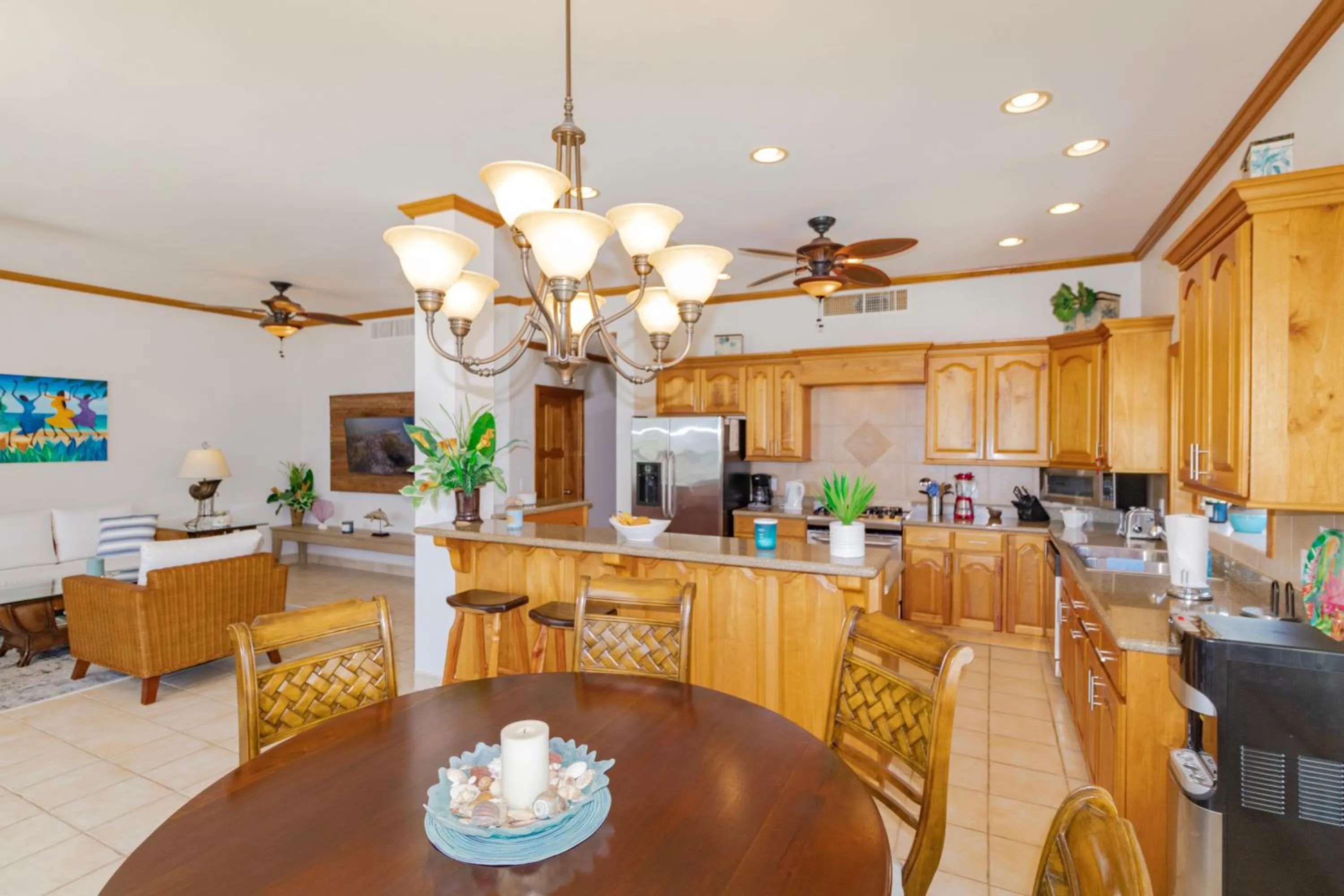 Kitchen or kitchenette in Tara Del Sol Resort