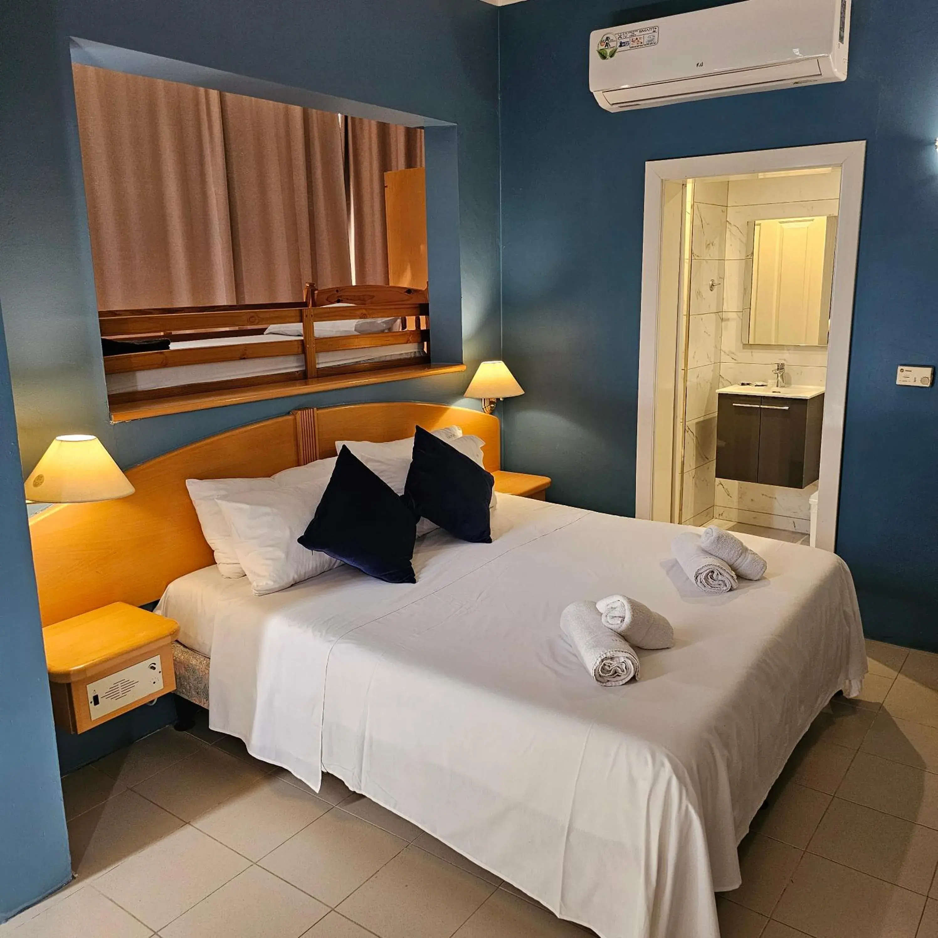 Family Suite in La Playa Hotel Family Suite in La Playa Hotel