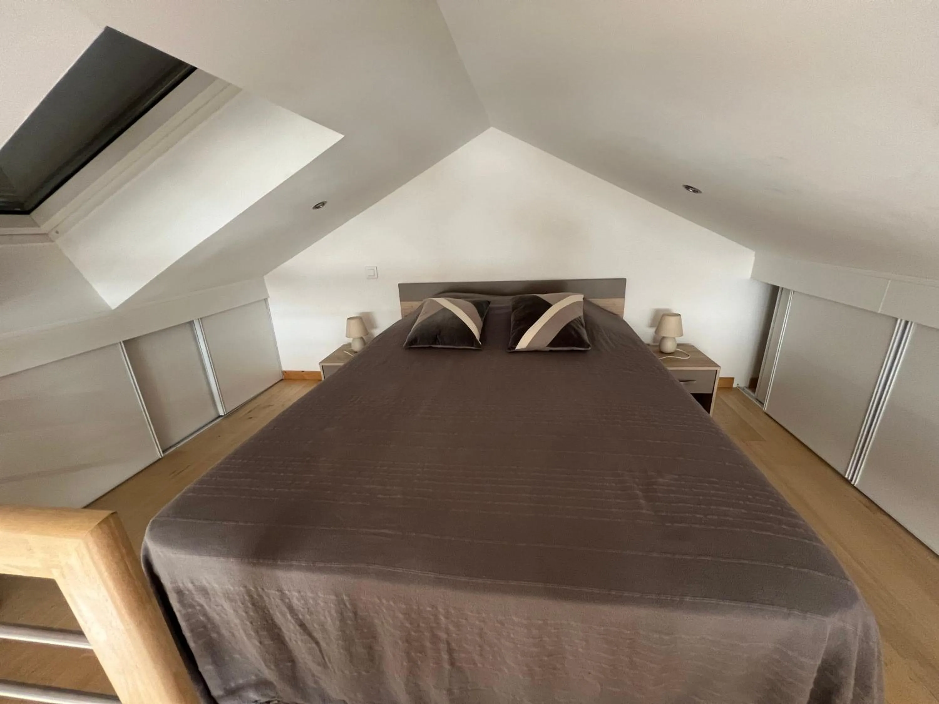 Property building, Bed in Le Relais des Chevaliers " Le Four à Pains "