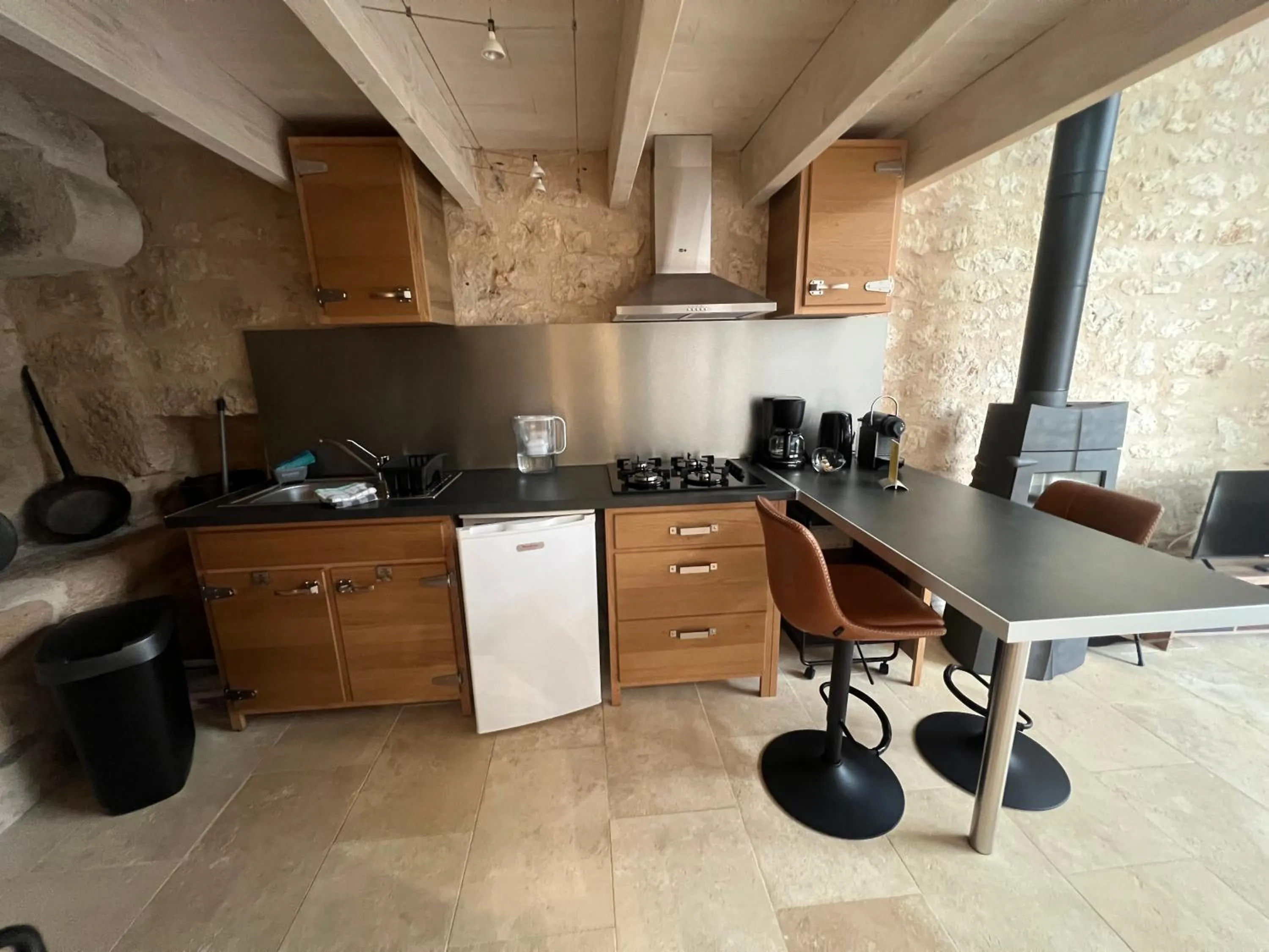 Kitchen or kitchenette in Le Relais des Chevaliers " Le Four à Pains "