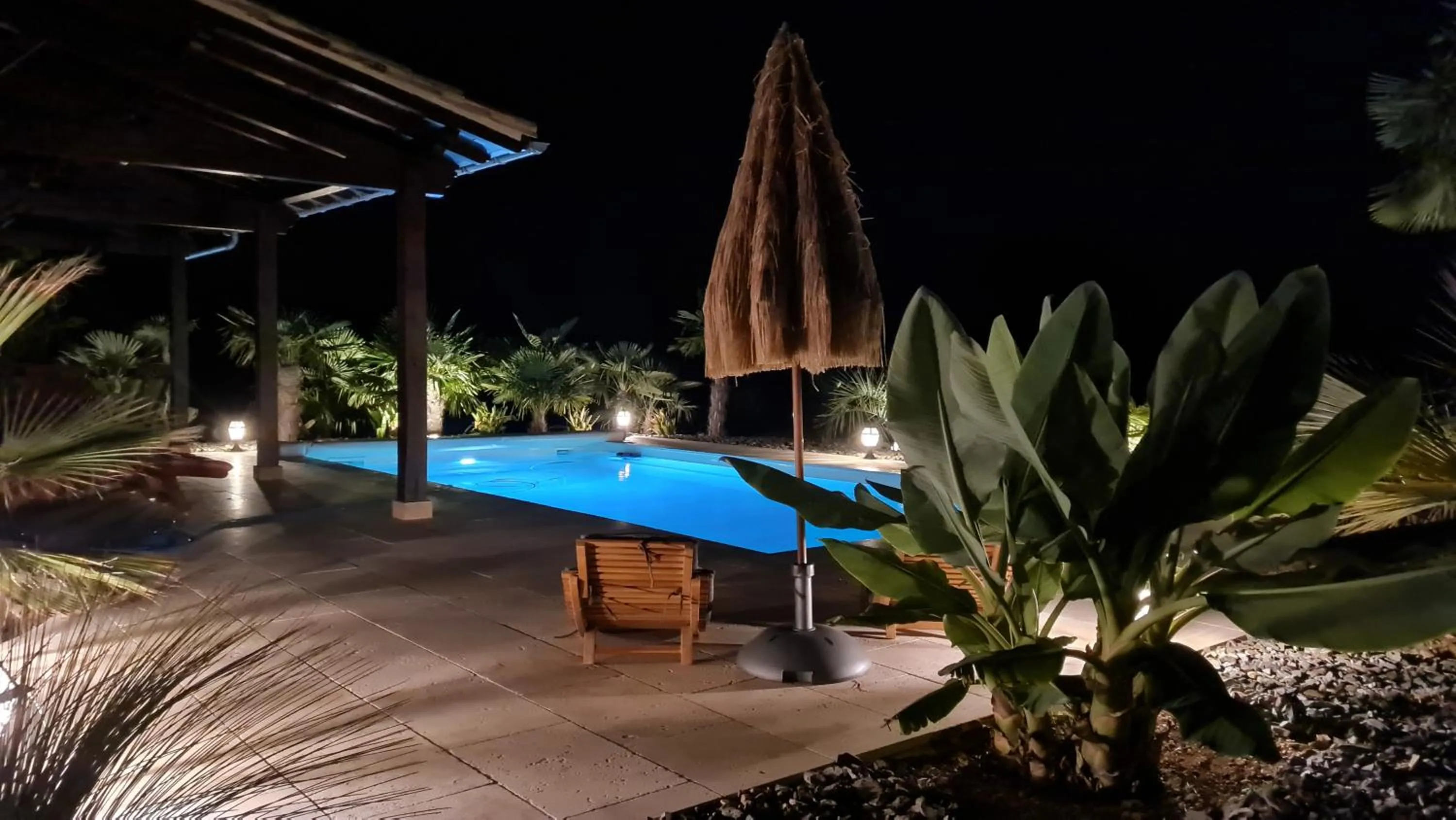 Night in Le Relais des Chevaliers " Le Four à Pains "