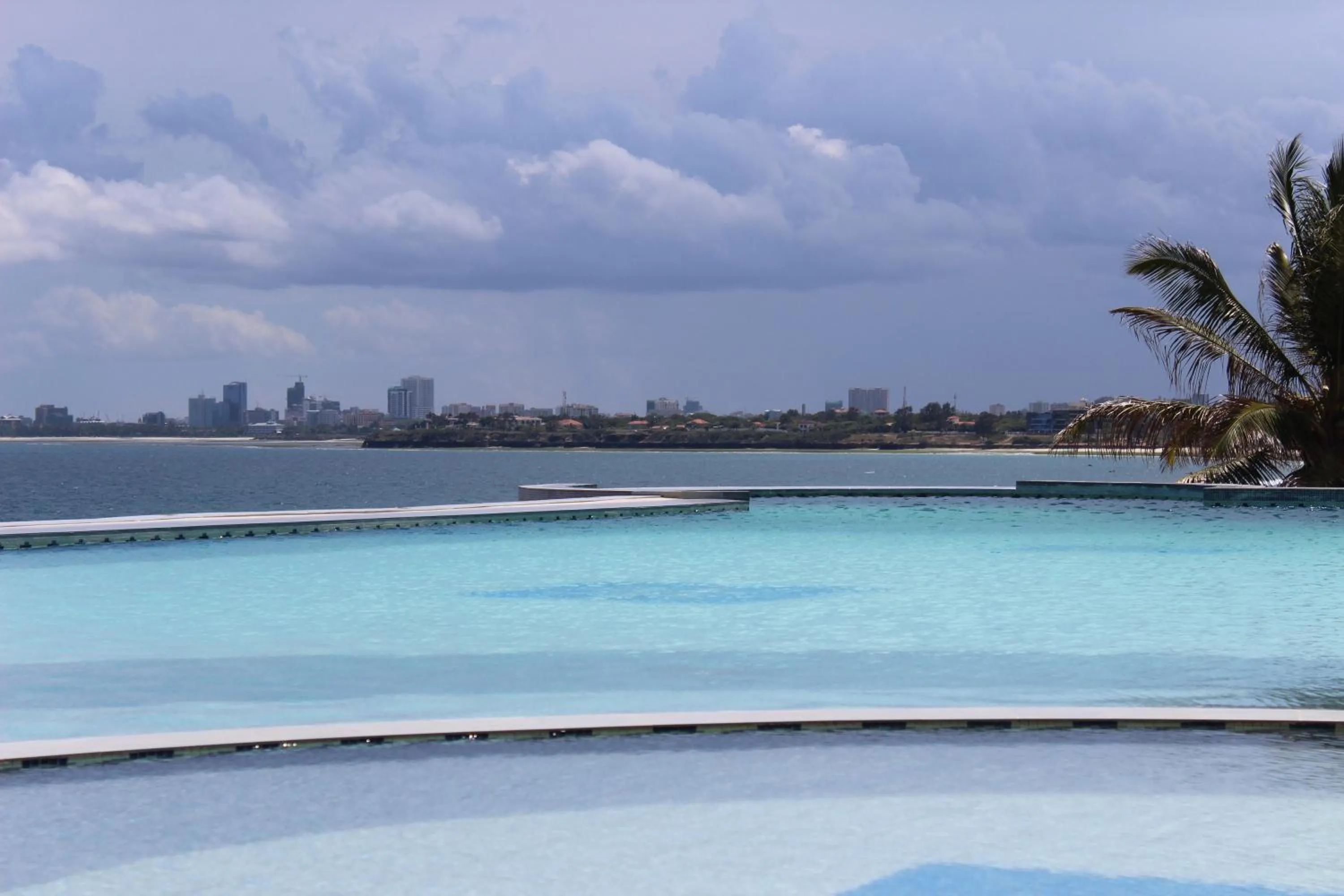 Pool view, Swimming Pool in Golden Tulip Tanzania