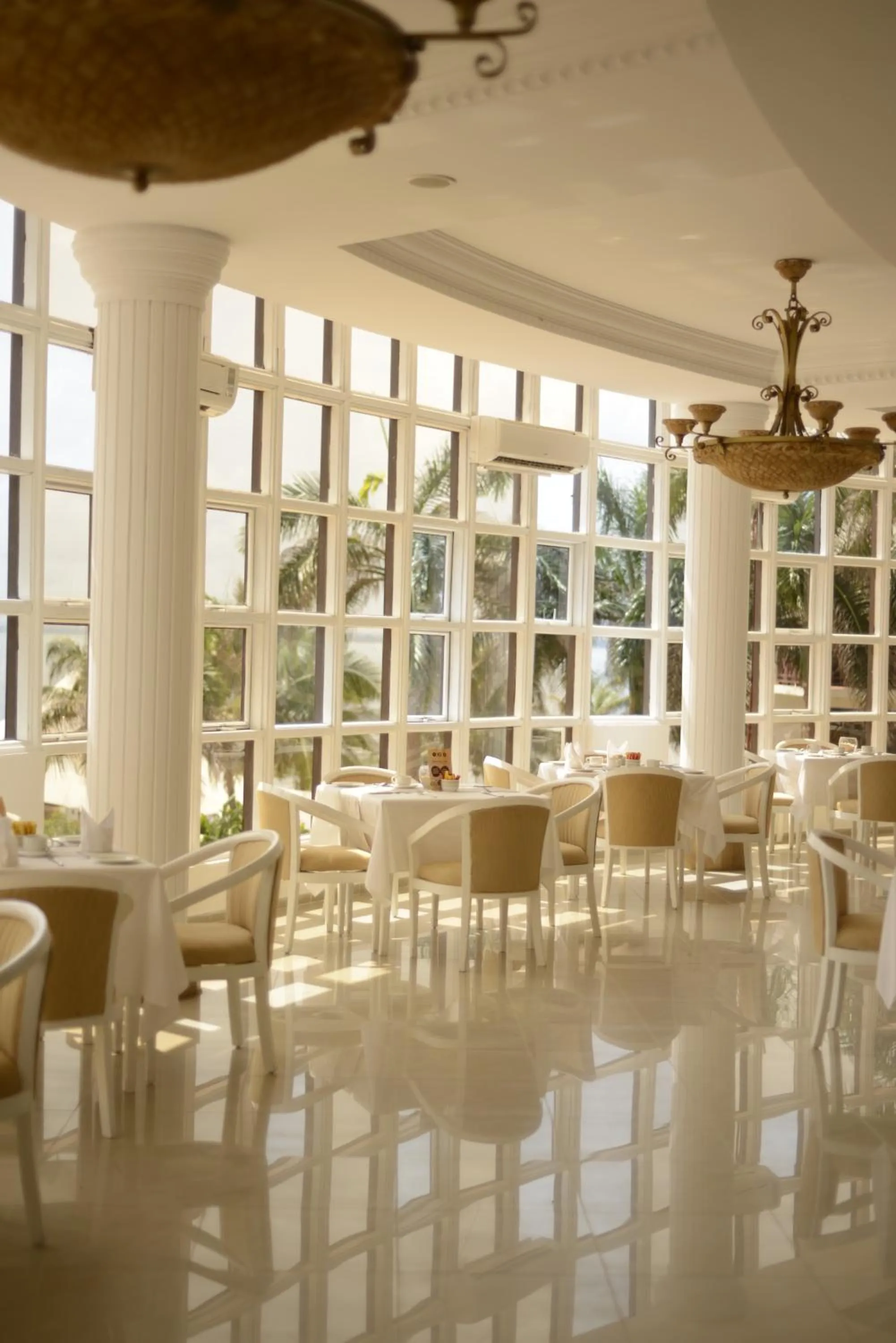 Breakfast, Restaurant/Places to Eat in Golden Tulip Tanzania